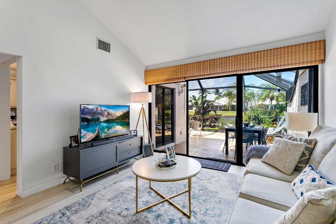 3697 Cape Pointe Circle