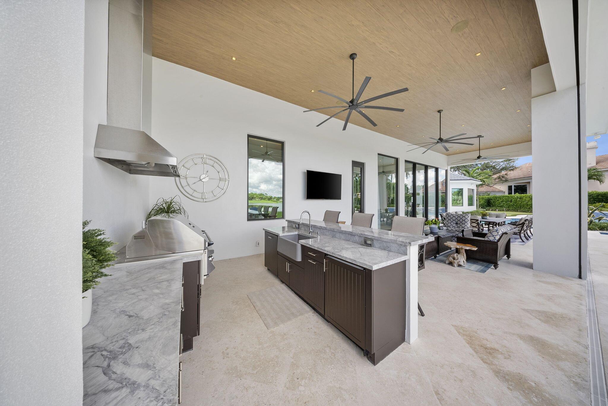 208 Locha Drive