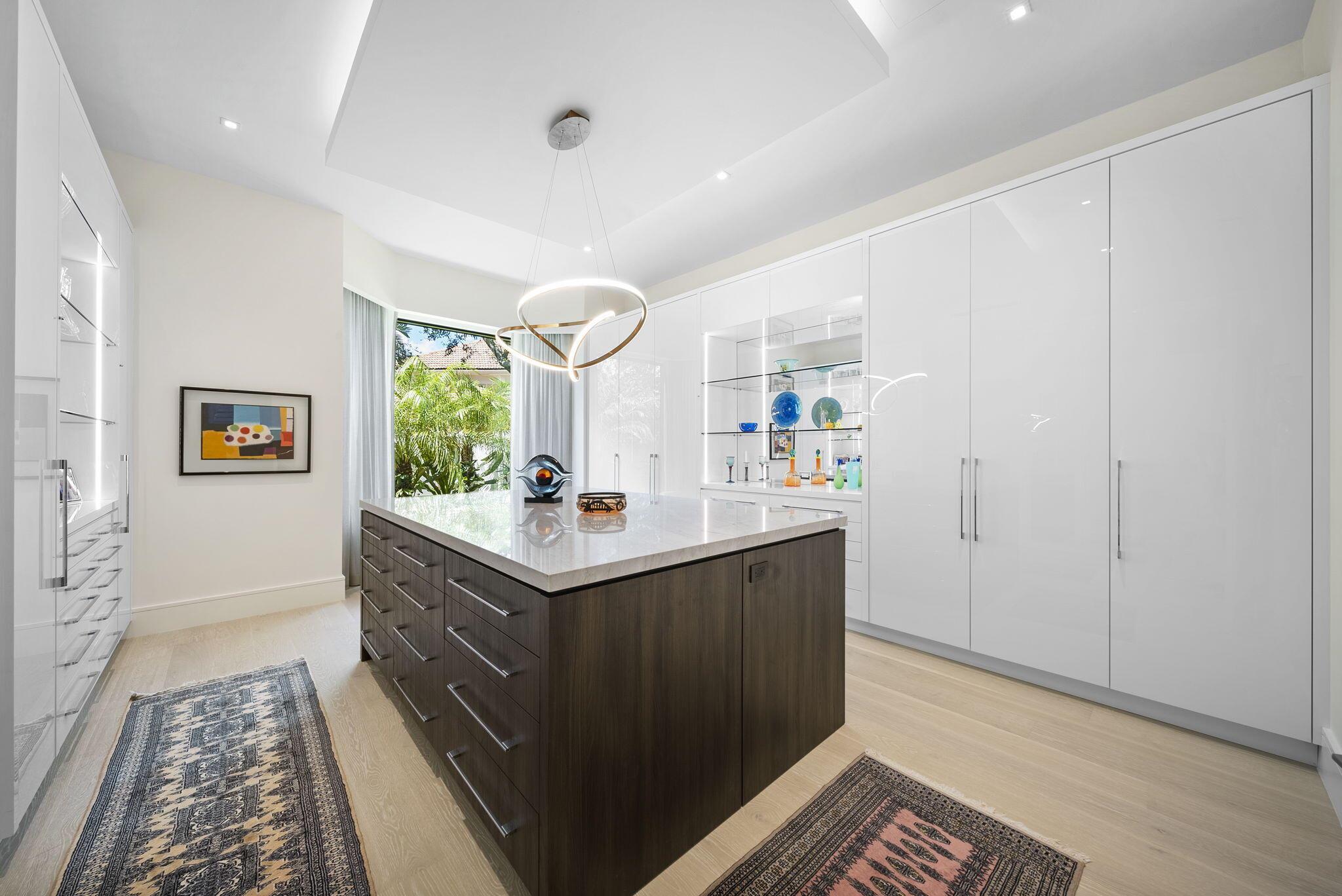 208 Locha Drive