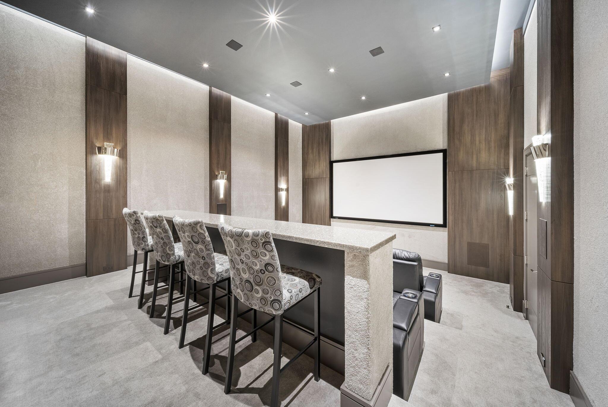 208 Locha Drive