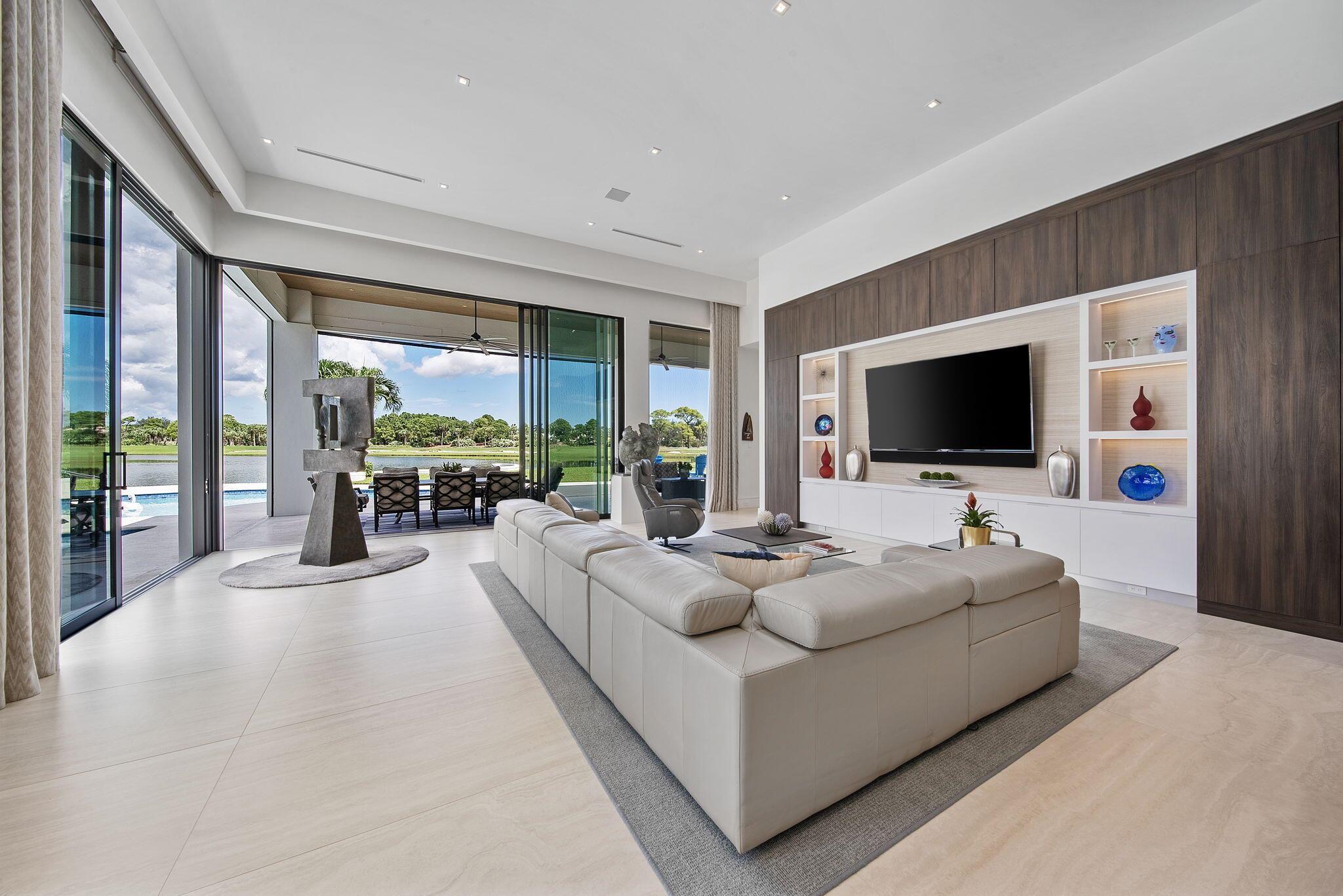 208 Locha Drive