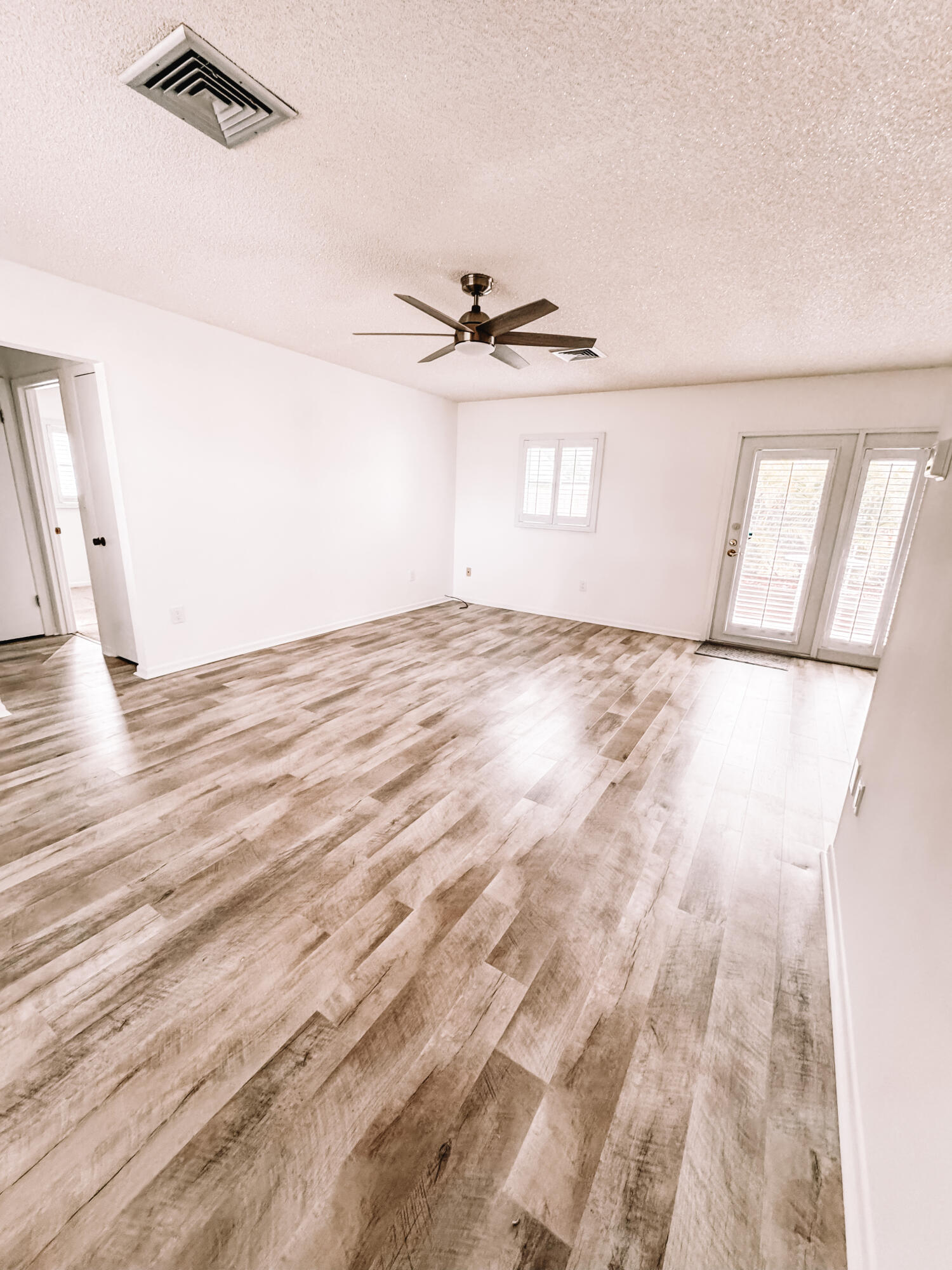 8053 SE Carlton Street