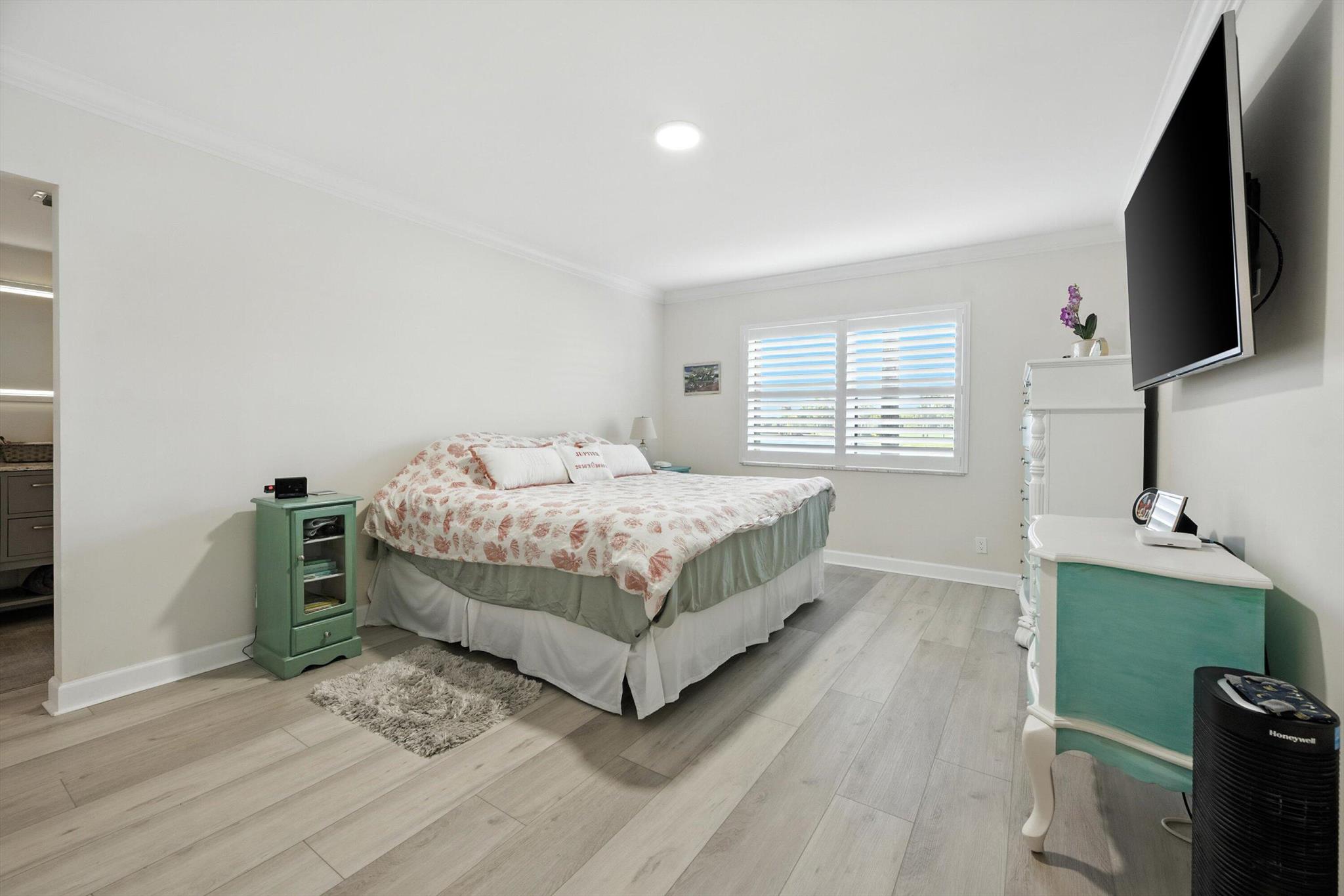 16913 Waterbend Drive 165