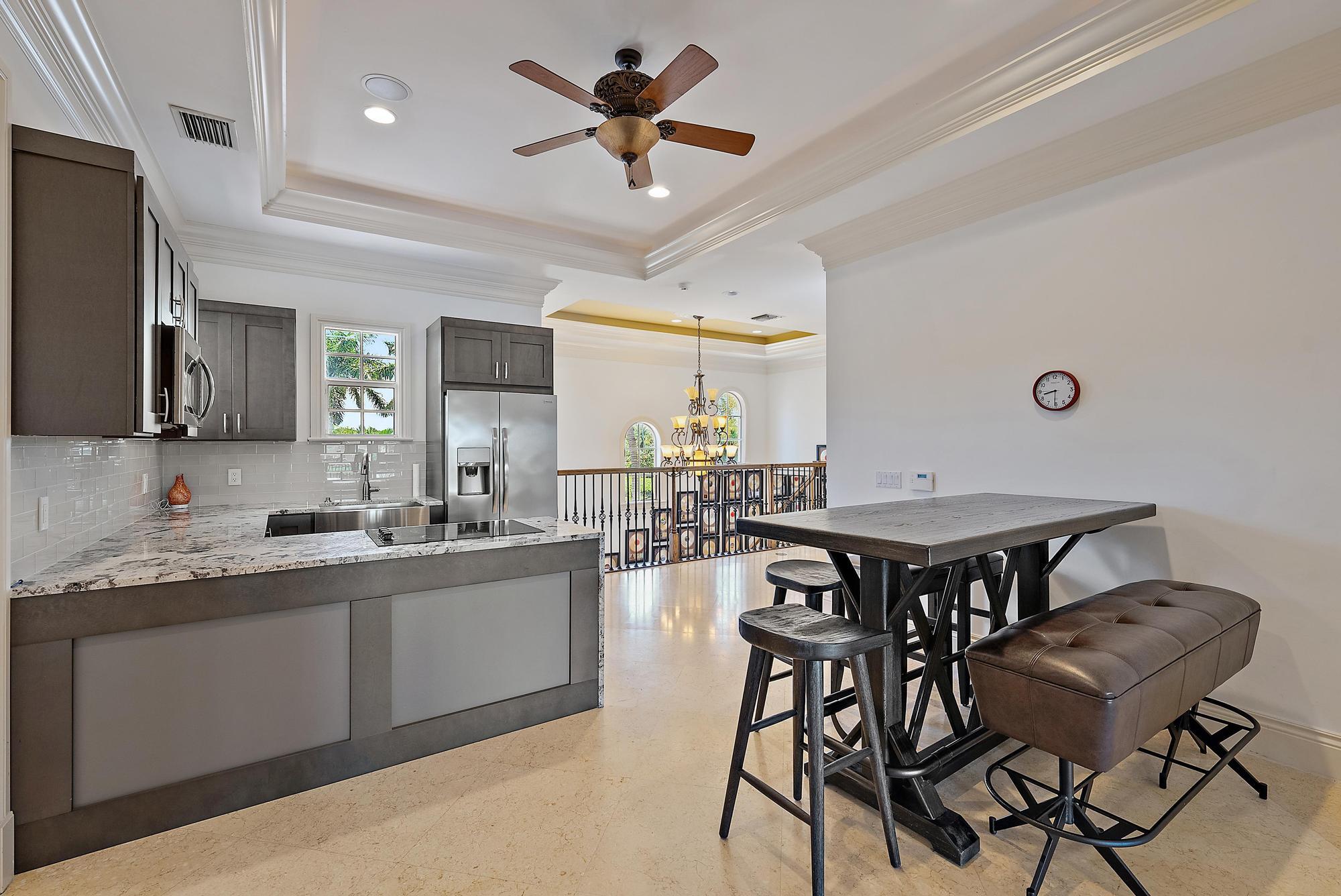 18669 SE Palm Island Lane