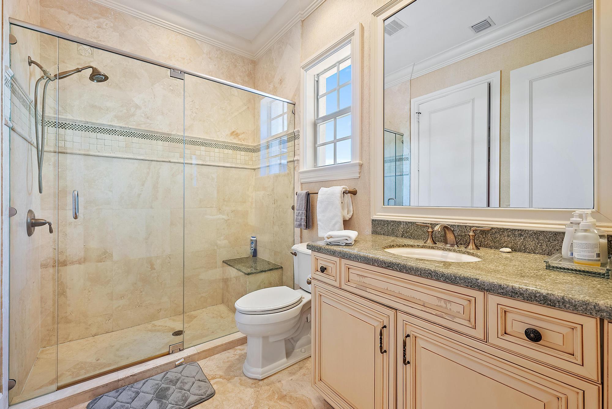 18669 SE Palm Island Lane