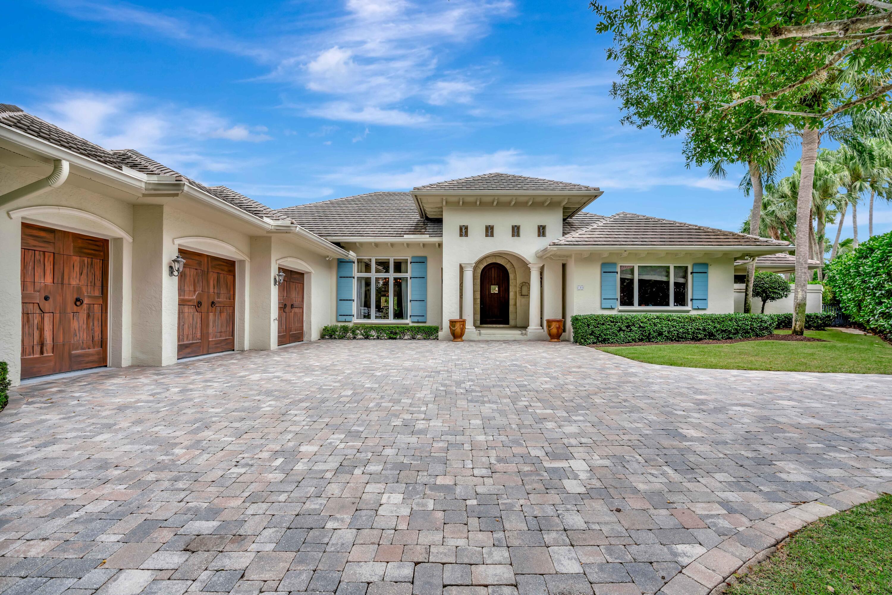 266 Locha Drive