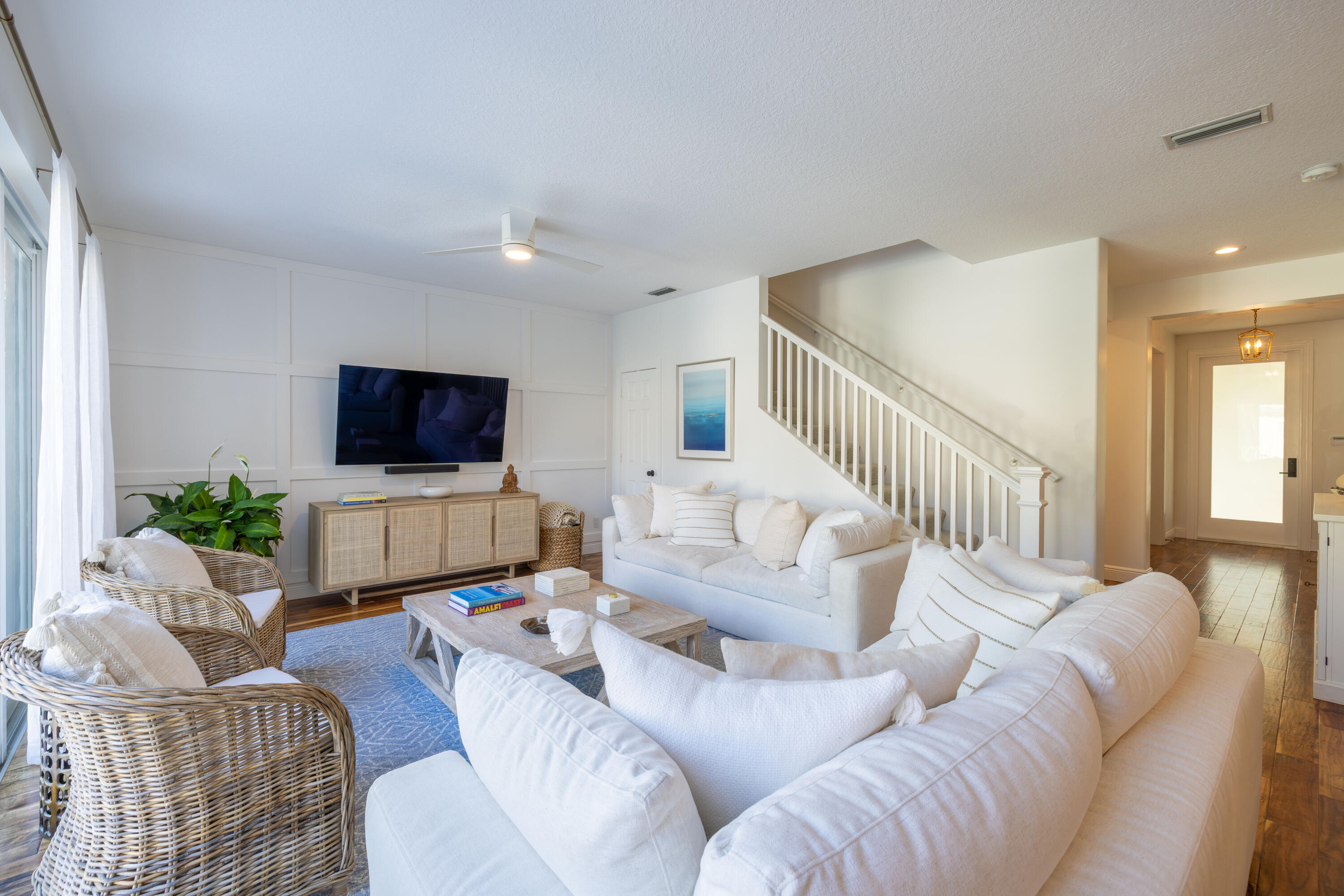 149 Savona Drive