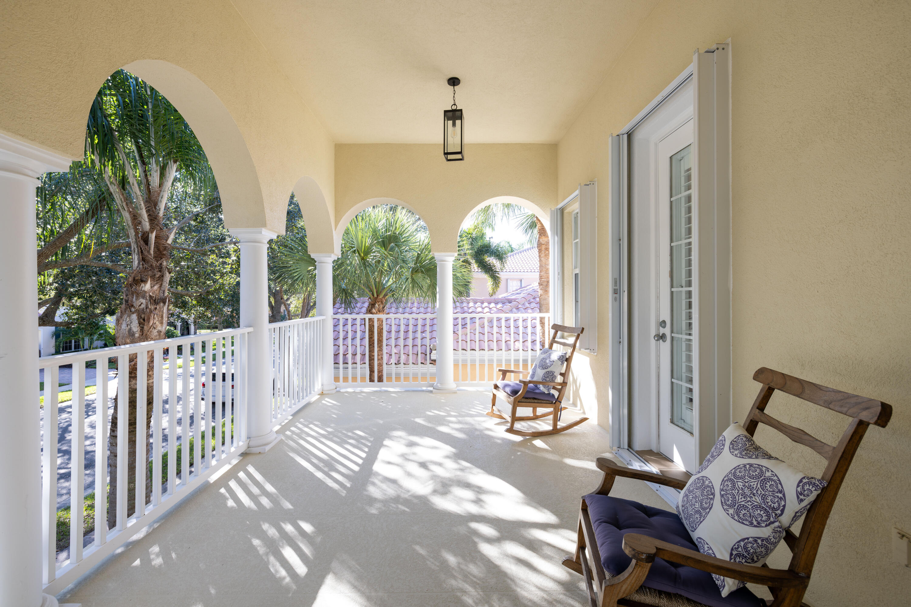 149 Savona Drive