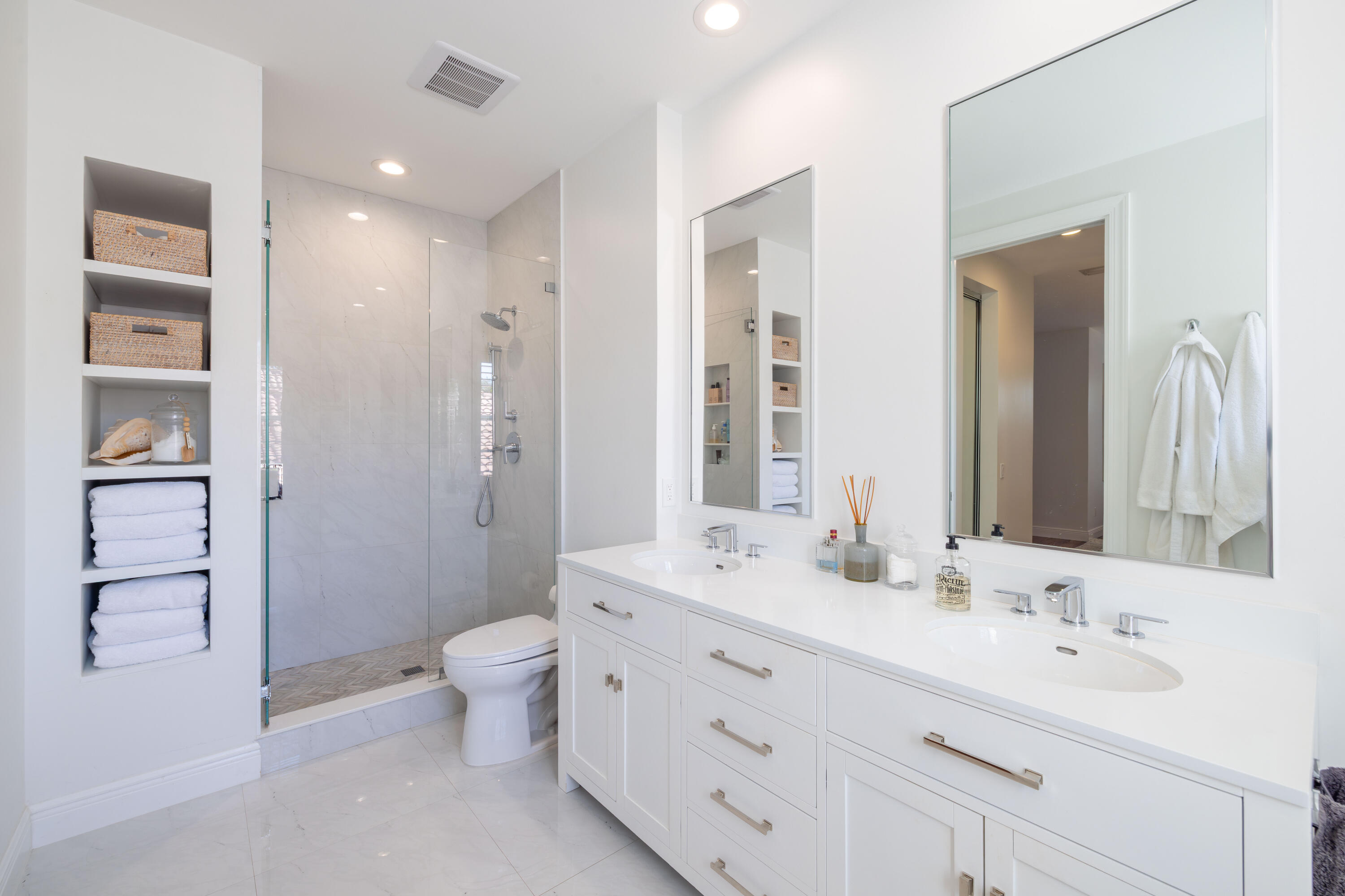 149 Savona Drive