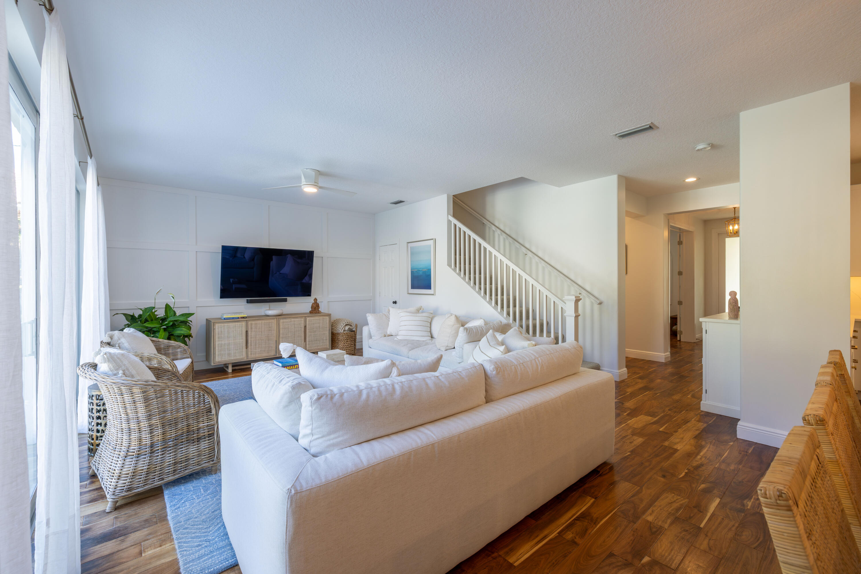 149 Savona Drive