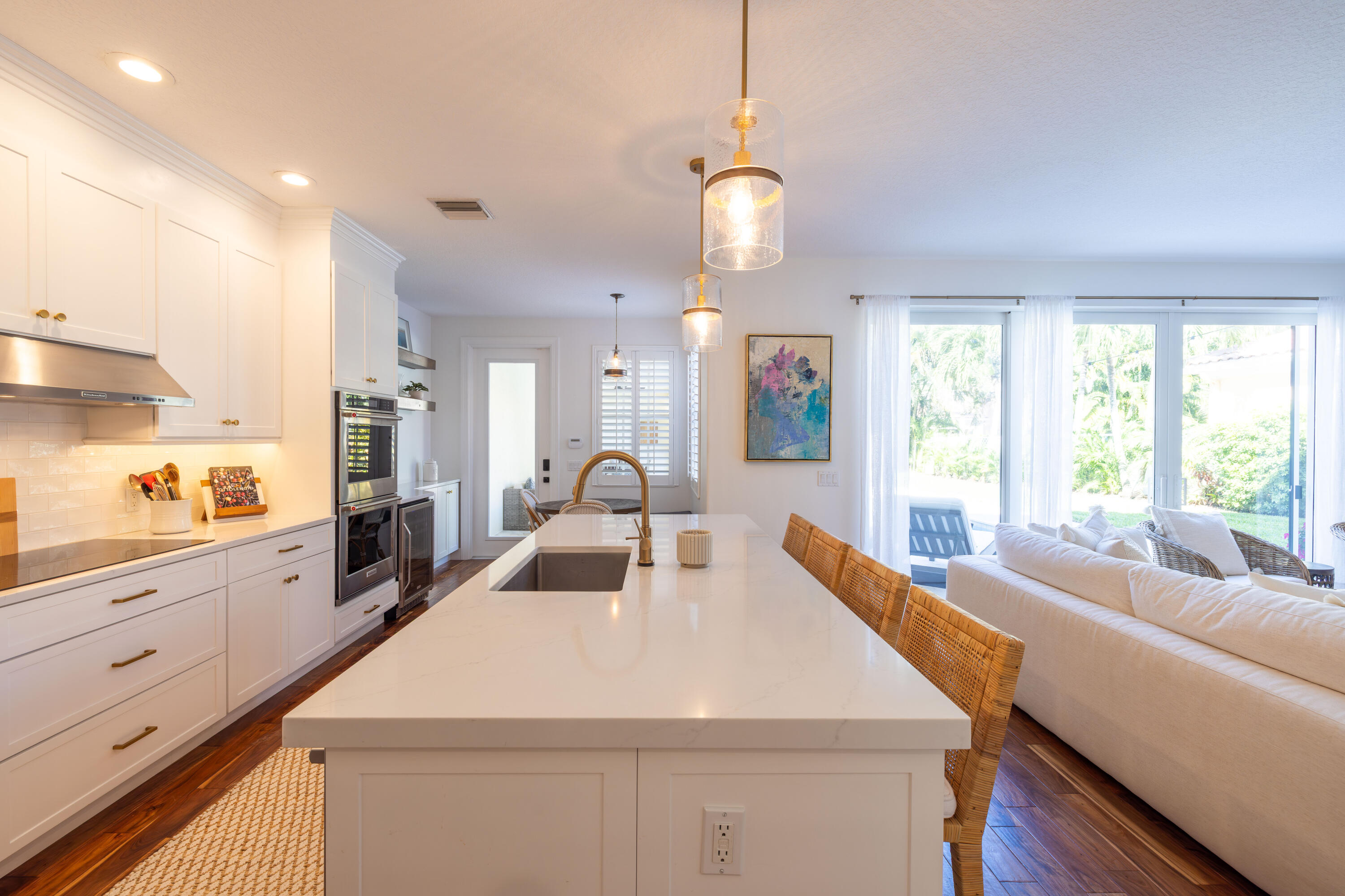 149 Savona Drive