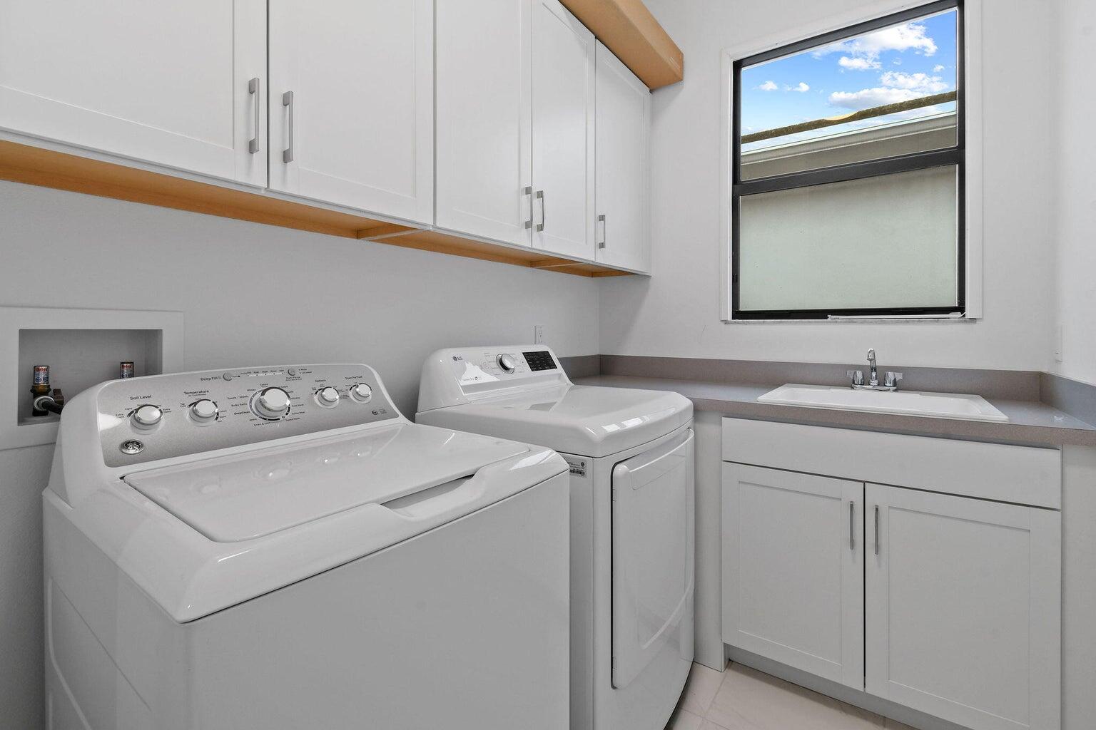 1221 Faulkner Terrace Terrace