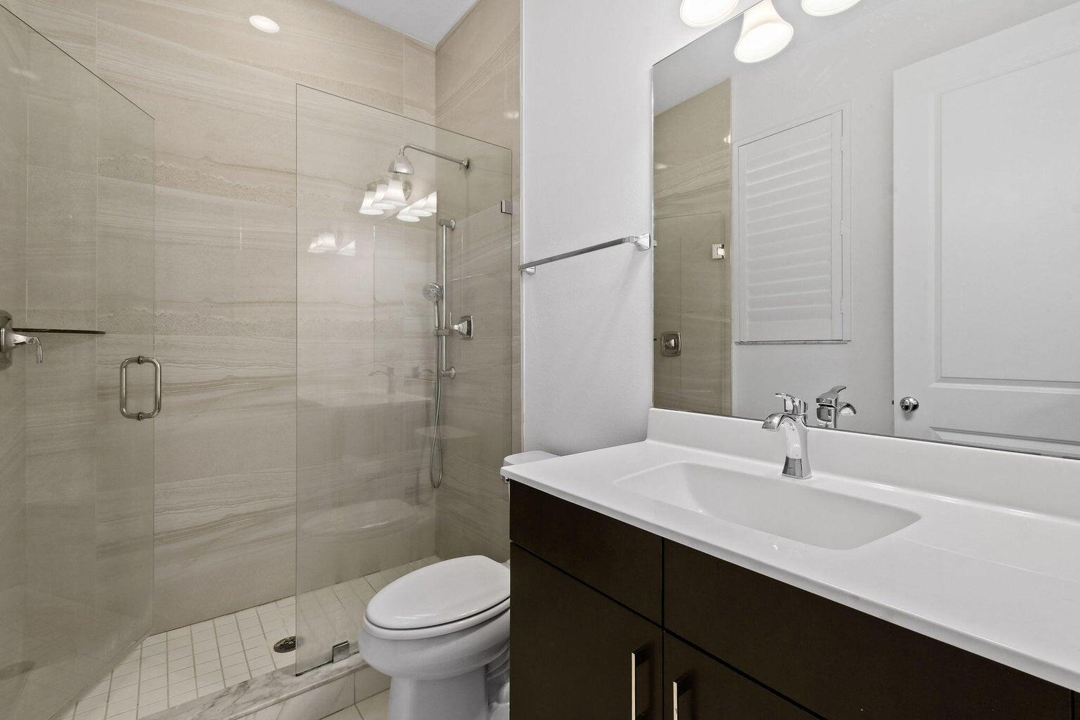 1221 Faulkner Terrace Terrace