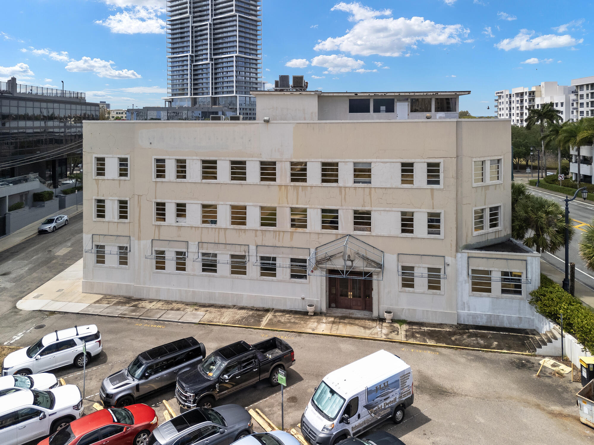 215 5th Street