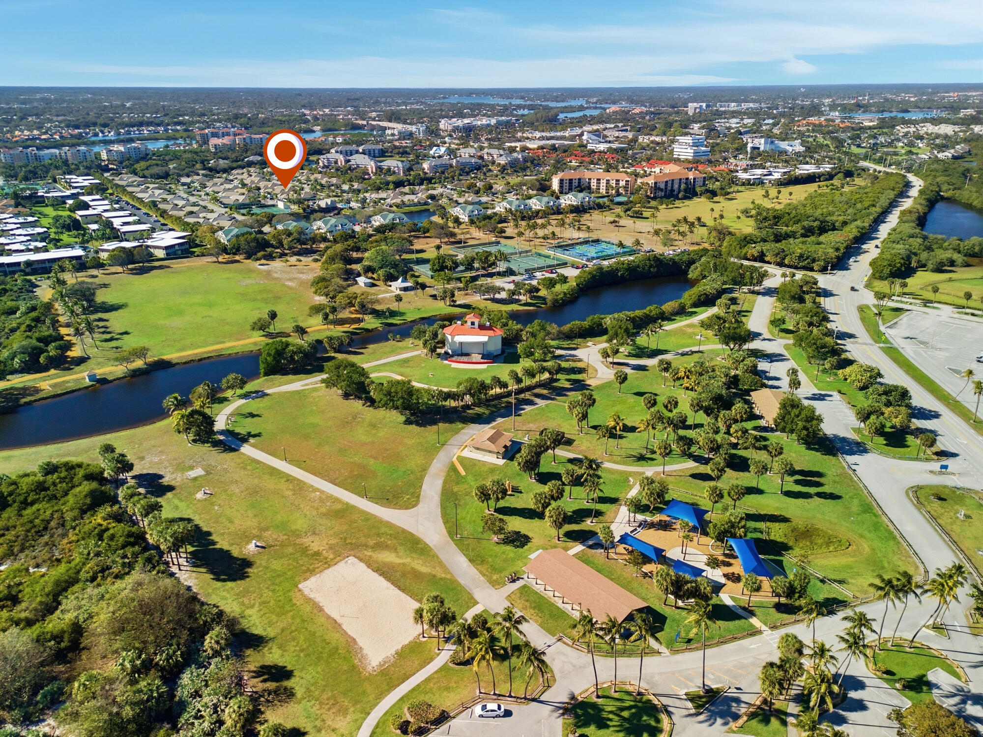 1127 E Seminole Avenue 9c