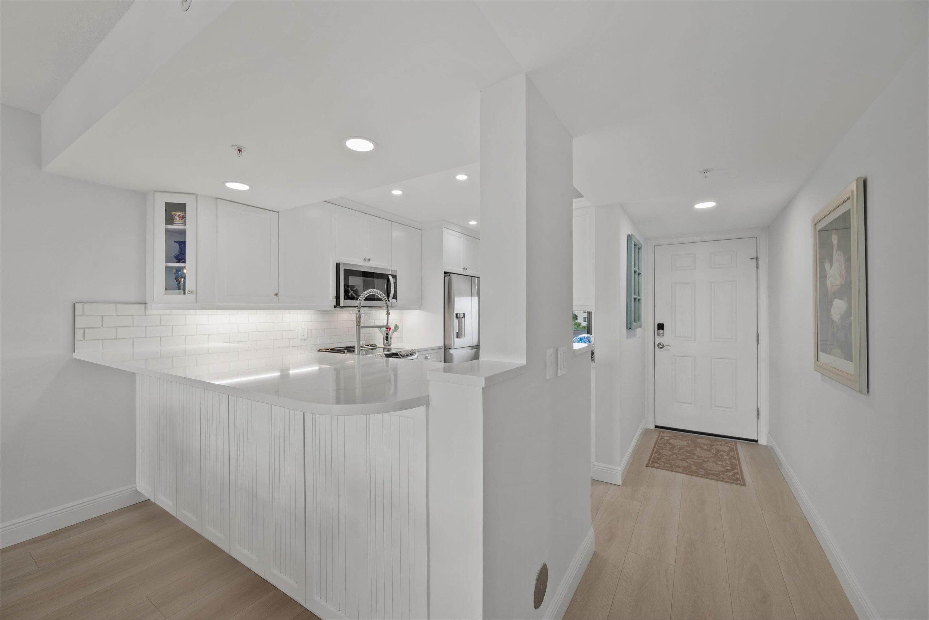 2001 Marina Isle Way 503