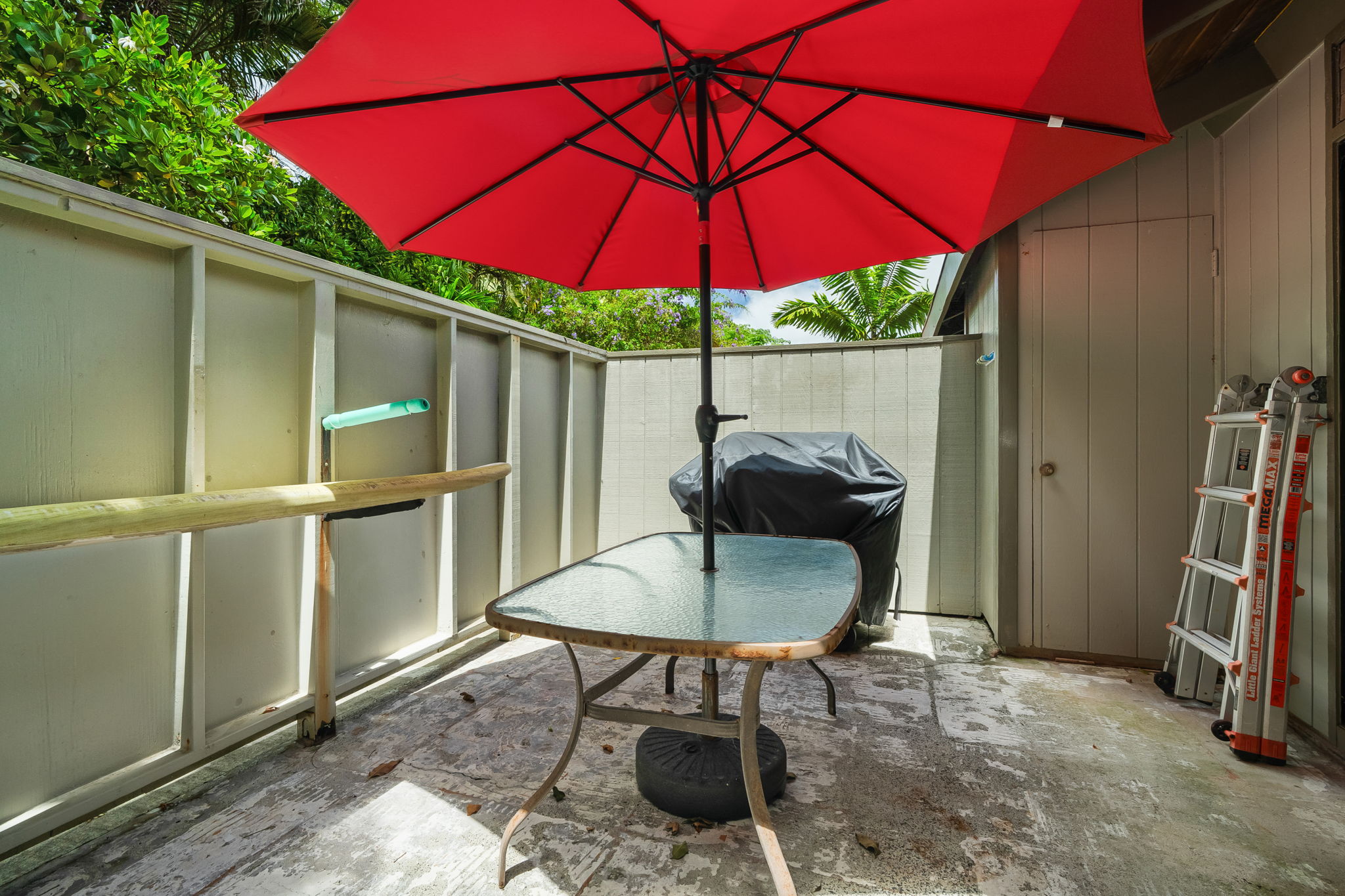 4370 KALAHEO DR 16