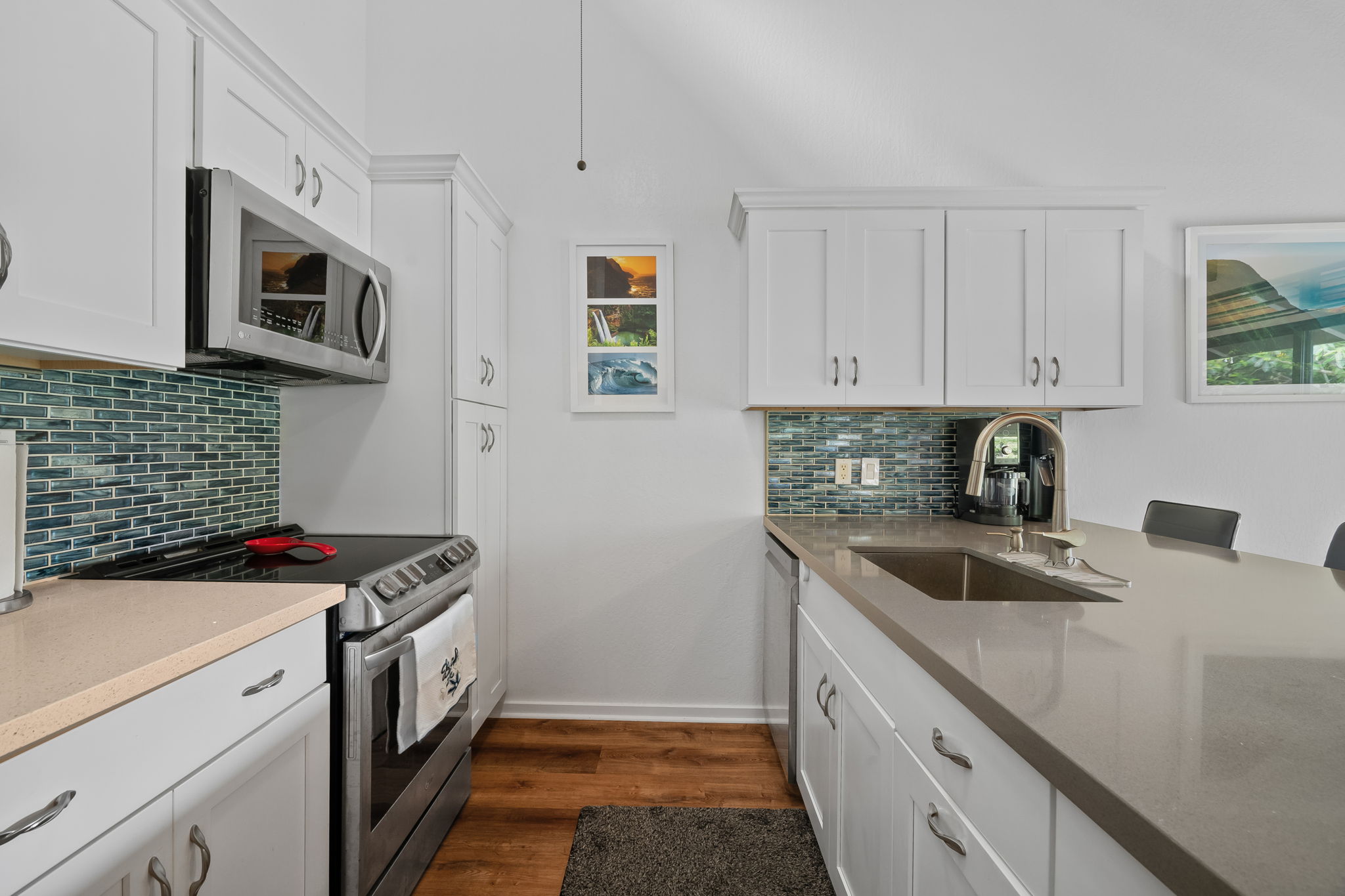 4370 KALAHEO DR 16