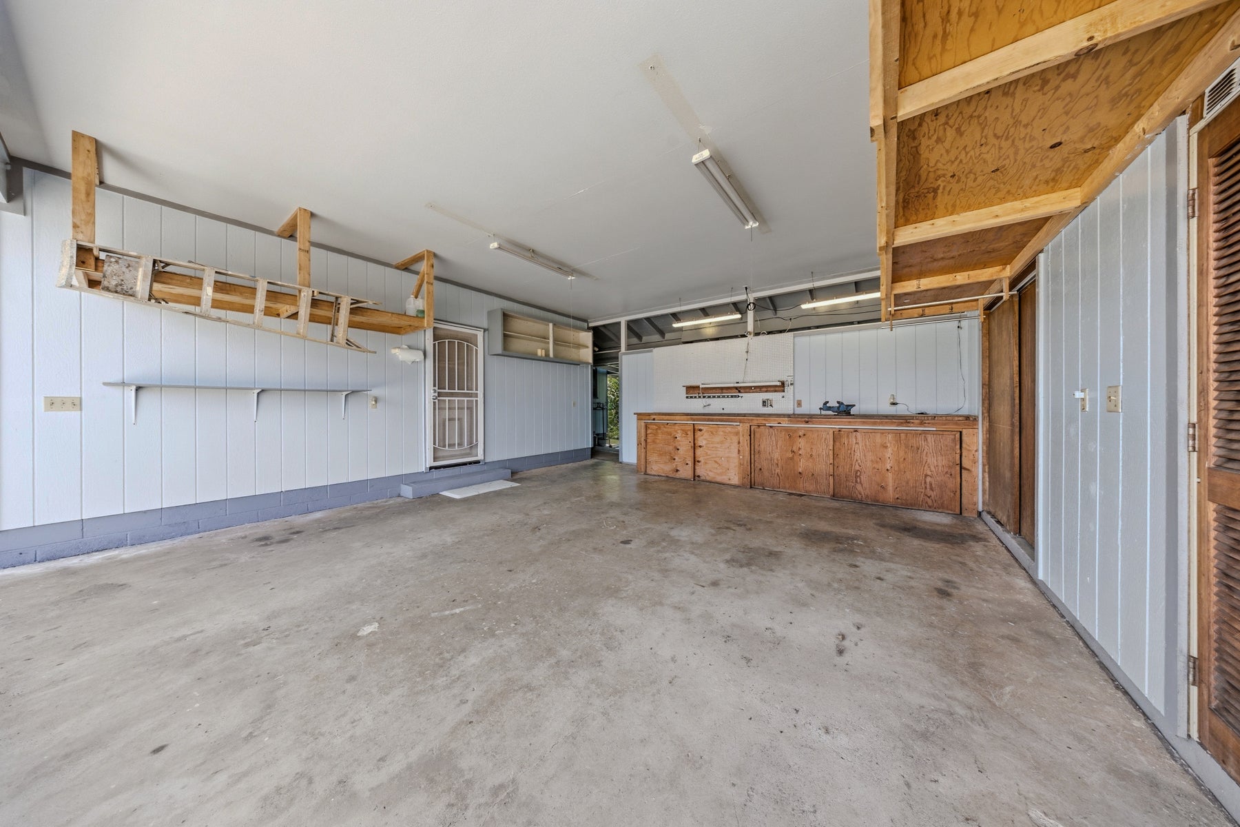 8730 KEKAHA RD 2