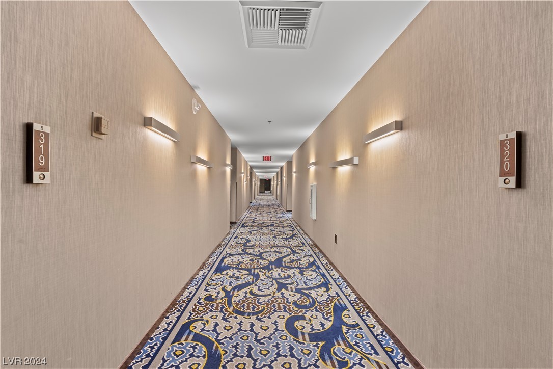 4381 West Flamingo Road 916