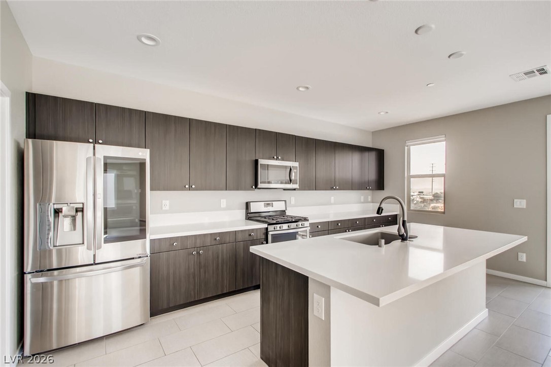 11227 CACTUS TOWER Avenue 103