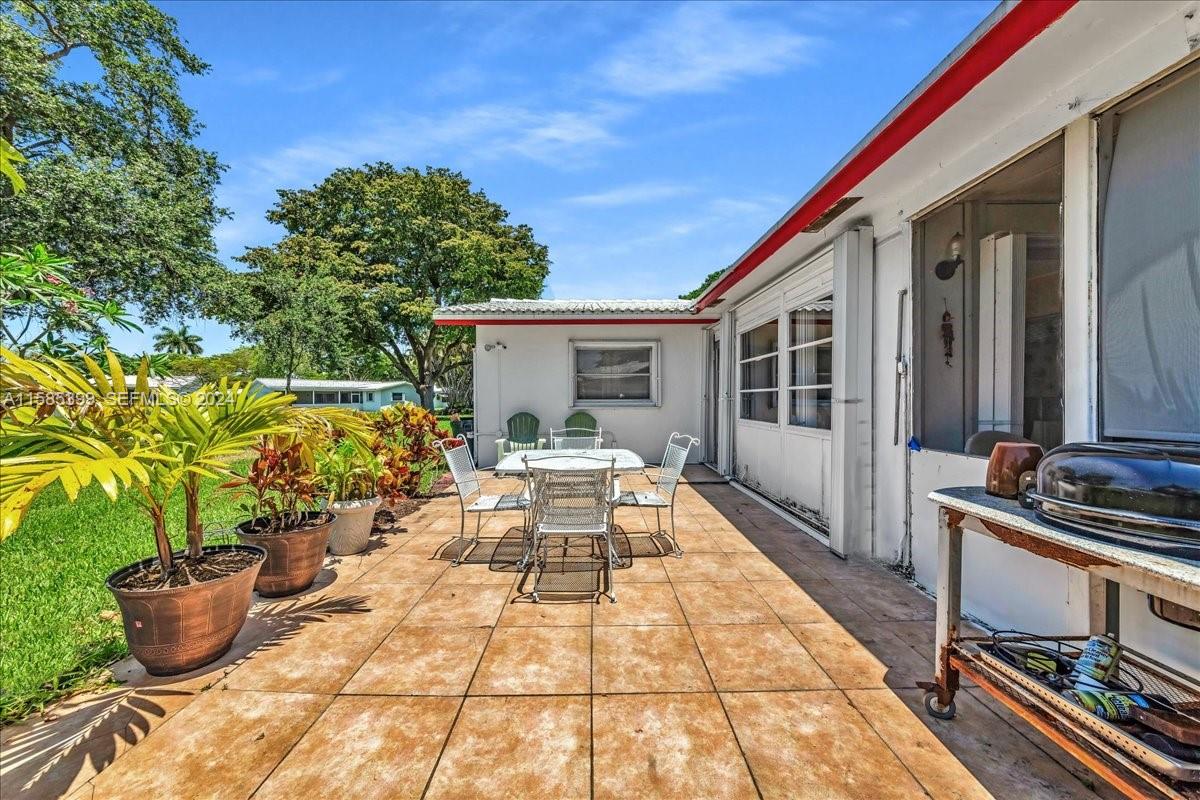 1541 NW 85th Avenue