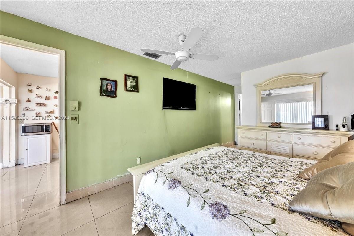 1541 NW 85th Avenue