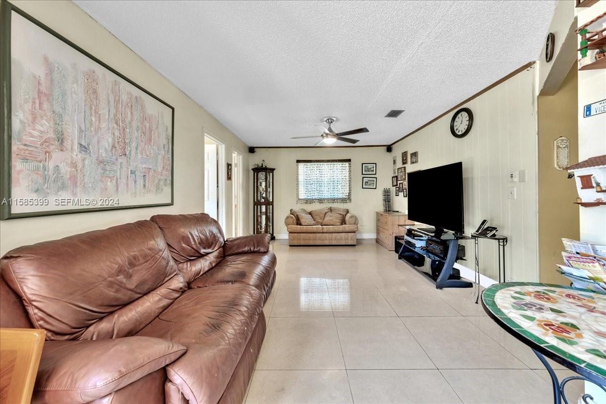 1541 NW 85th Avenue