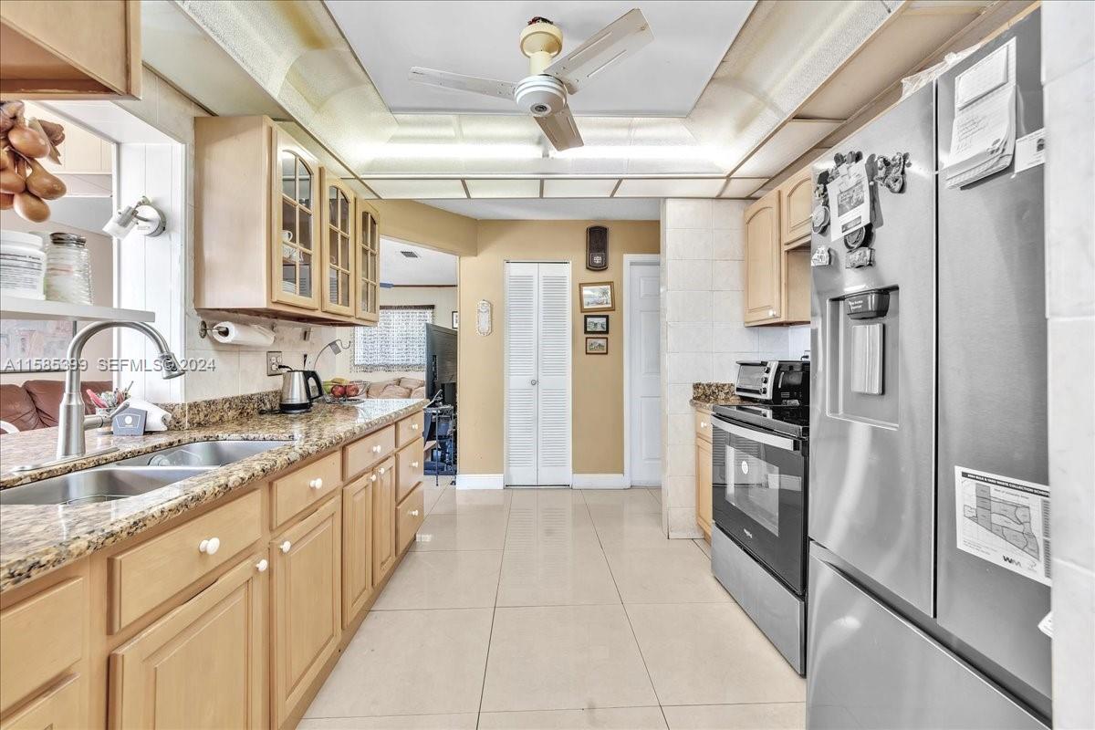 1541 NW 85th Avenue