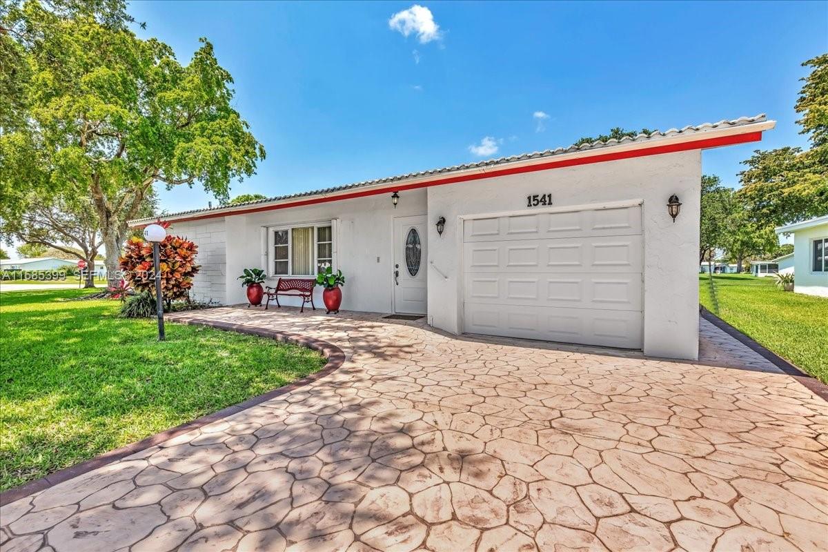 1541 NW 85th Avenue