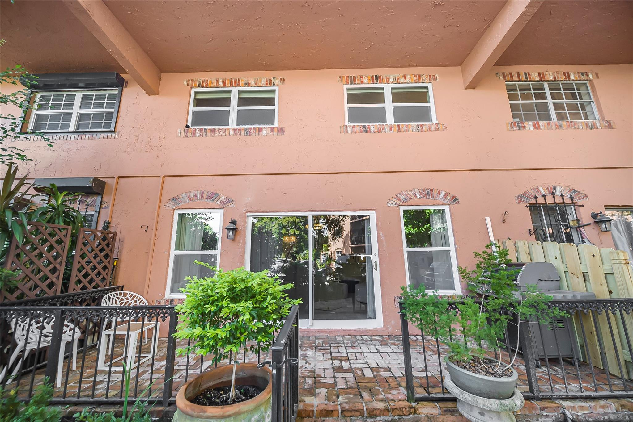 620 Tennis Club Drive 111
