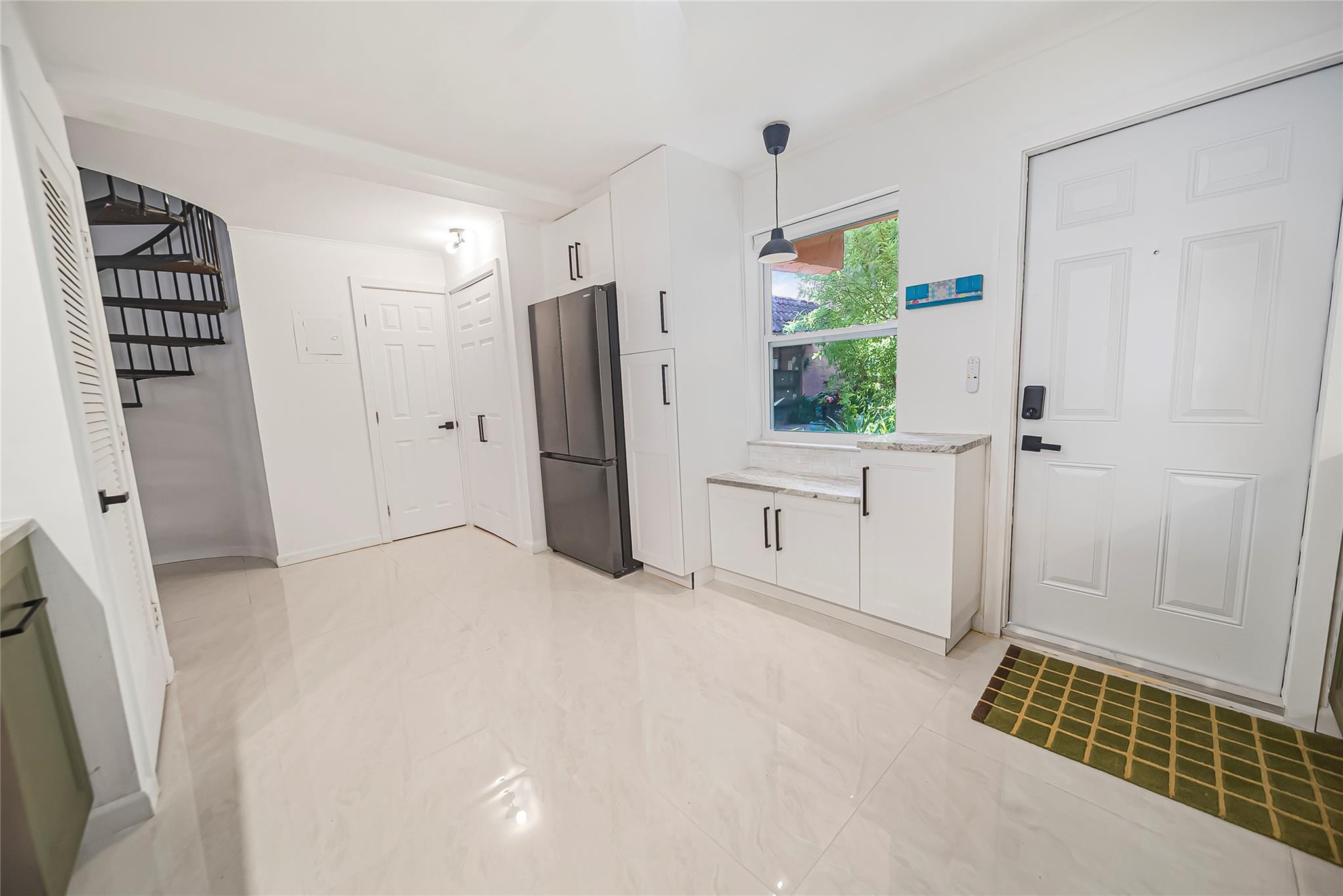 620 Tennis Club Drive 111