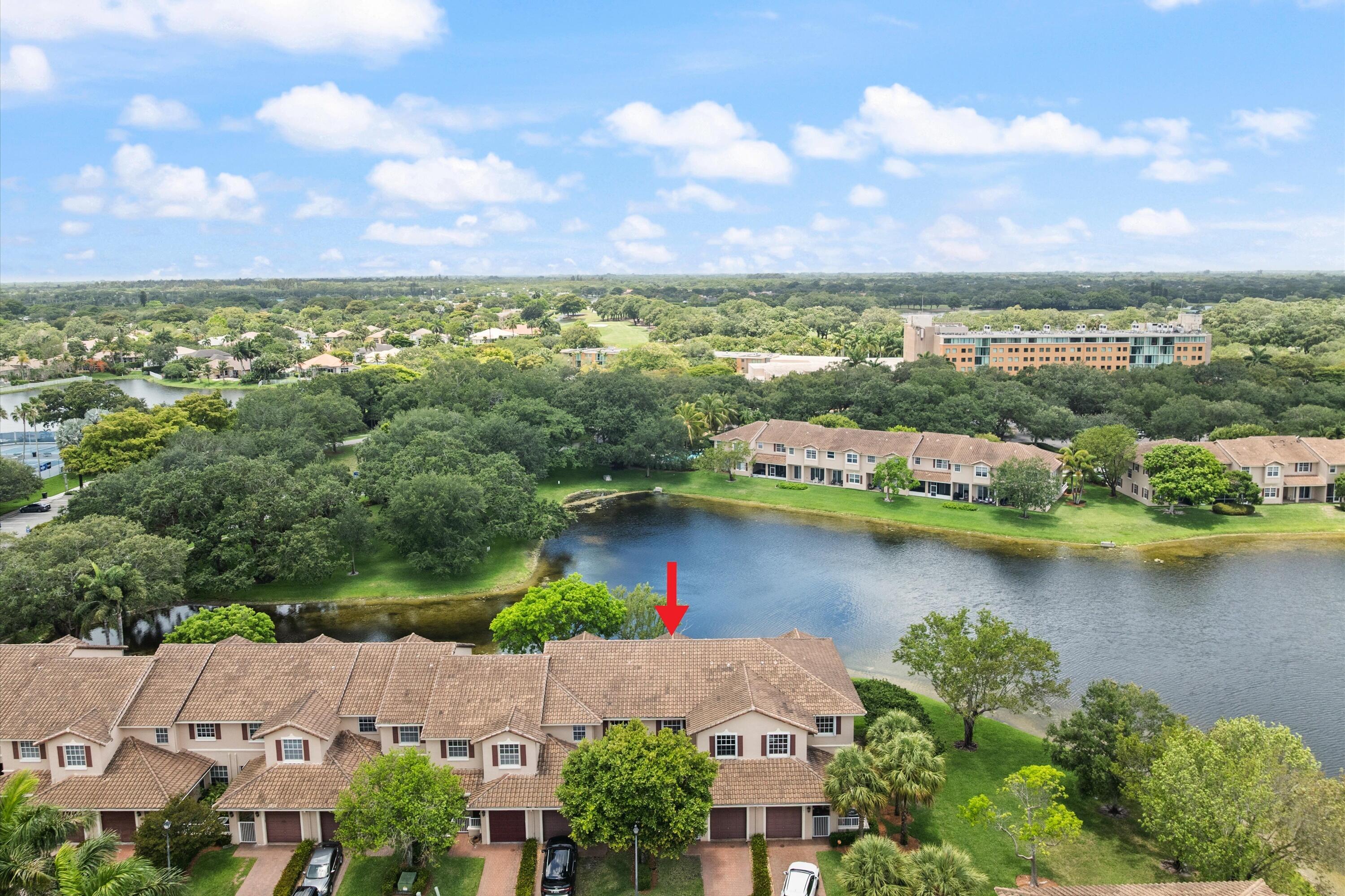 3505 Lakeside Drive