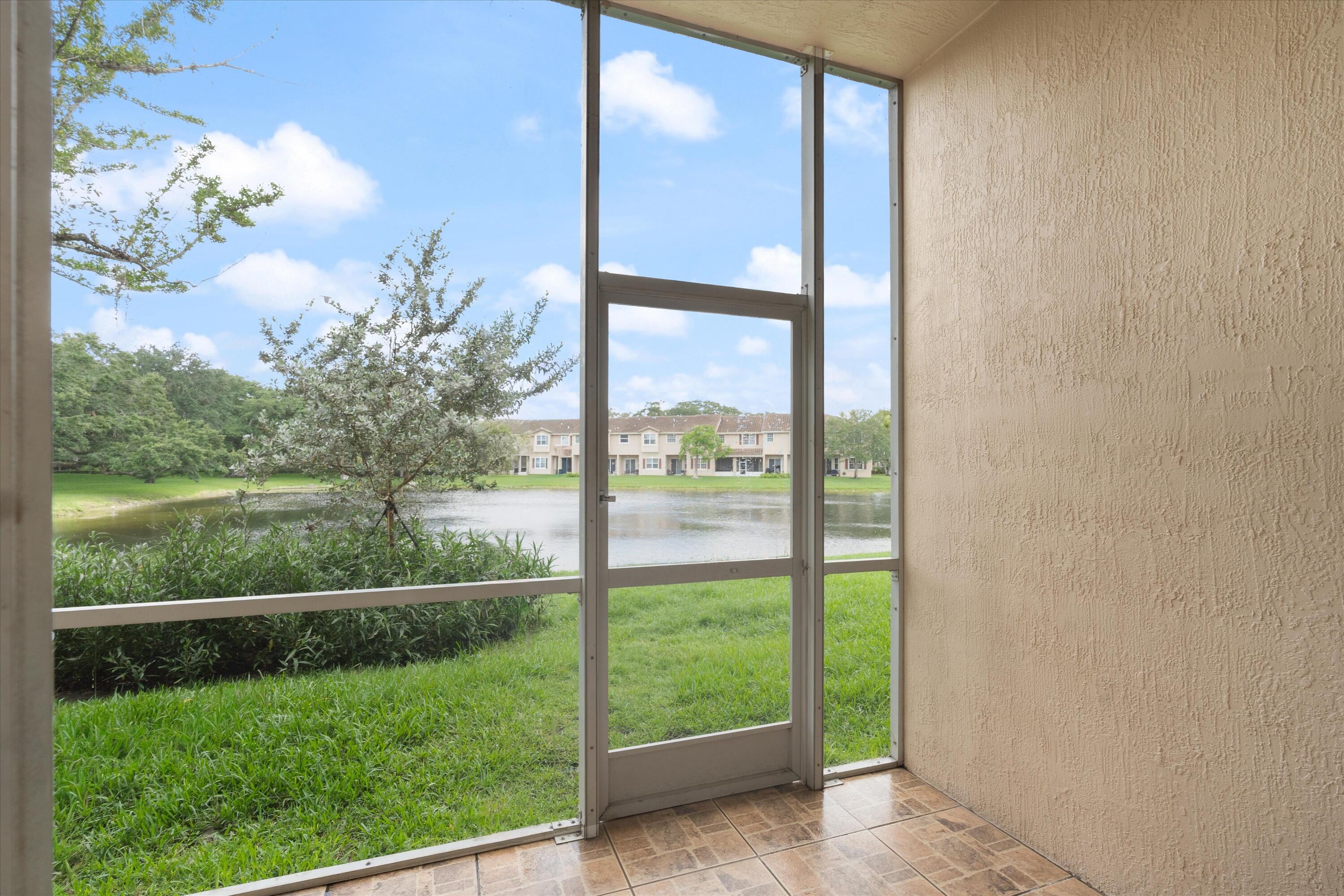 3505 Lakeside Drive