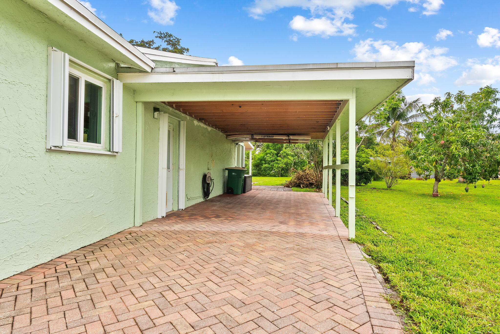 7100 NW 92nd Avenue