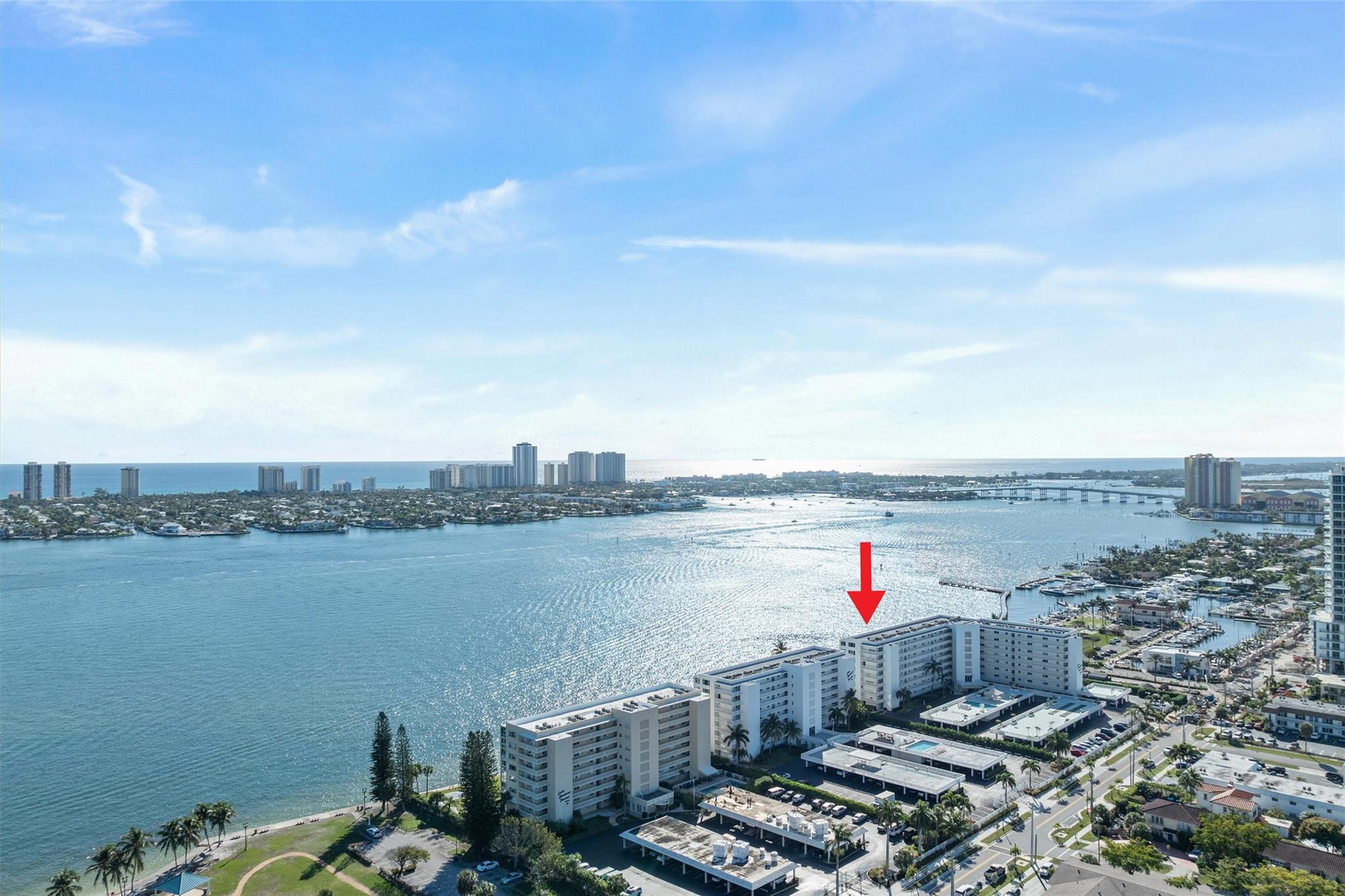 301 LAKE SHORE Drive 501