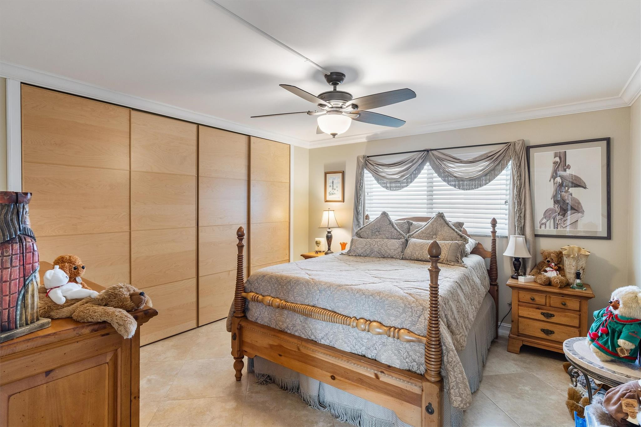 301 LAKE SHORE Drive 501