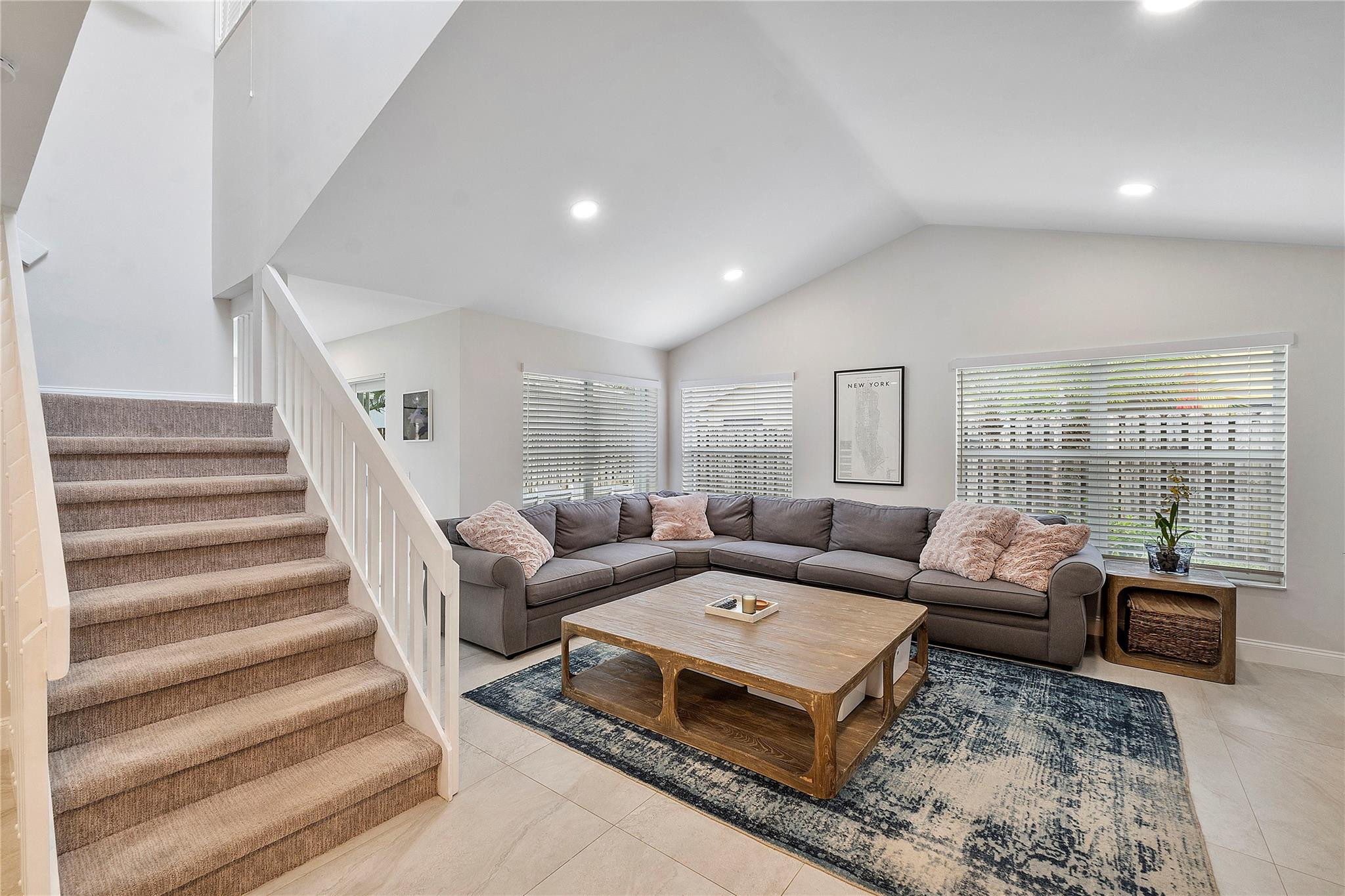 2717 Pinewood Ct