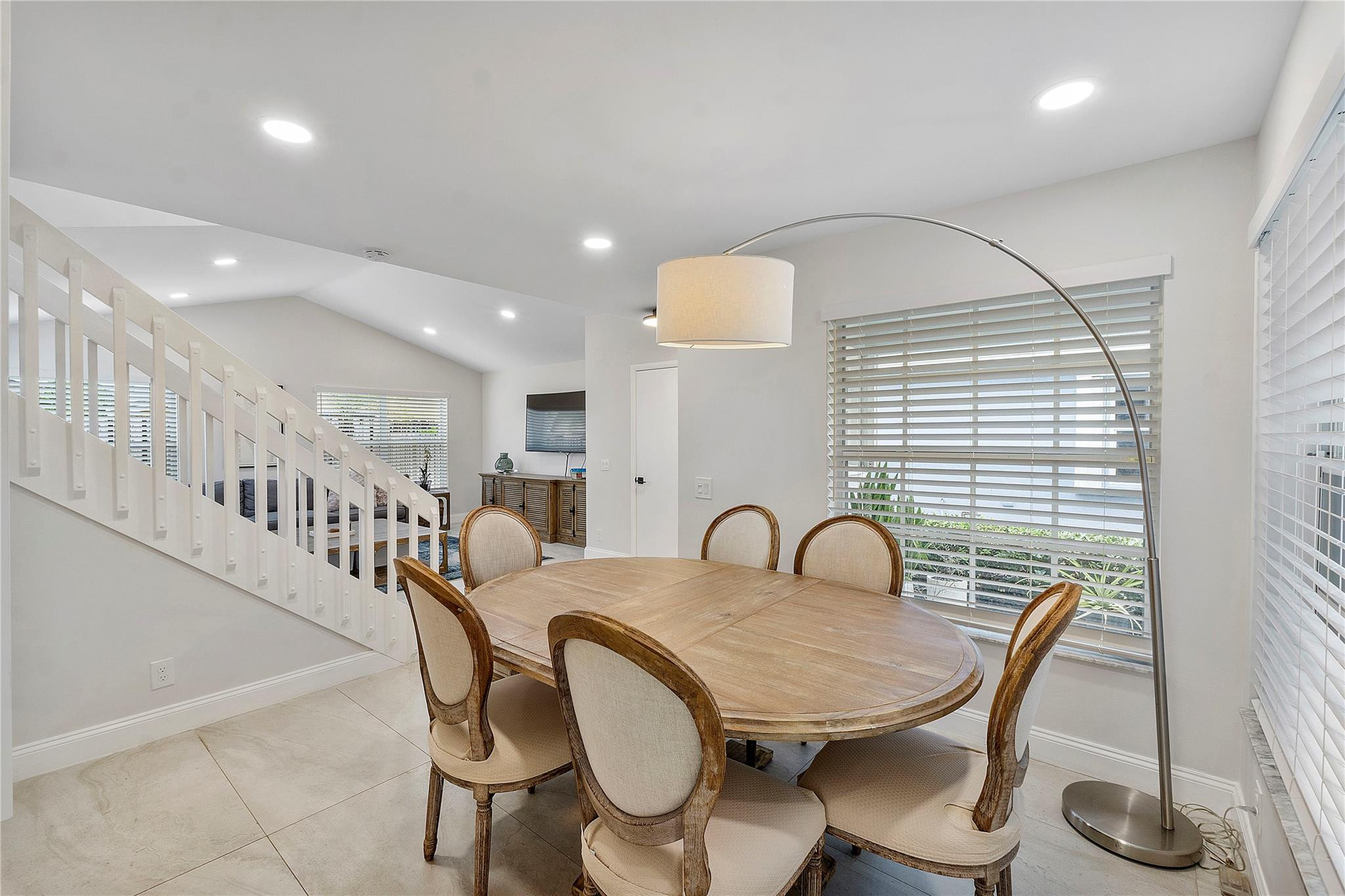 2717 Pinewood Ct