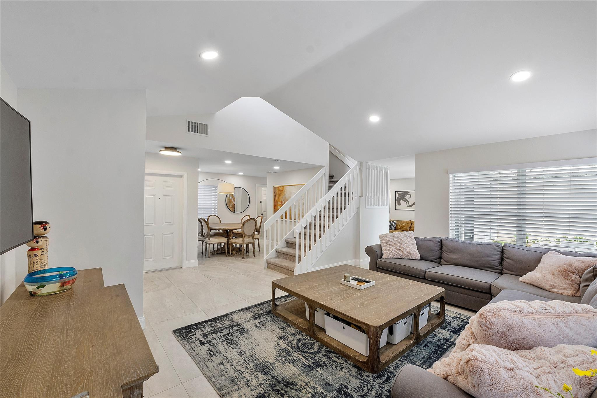 2717 Pinewood Ct