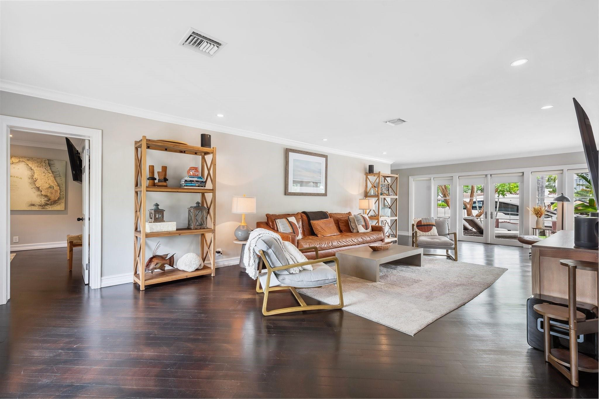331 Lido Dr
