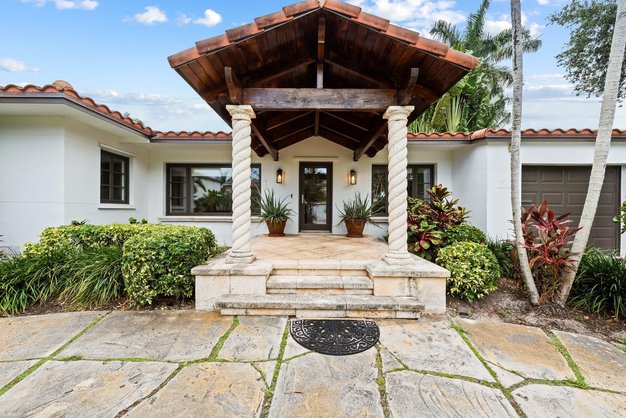 331 Lido Dr