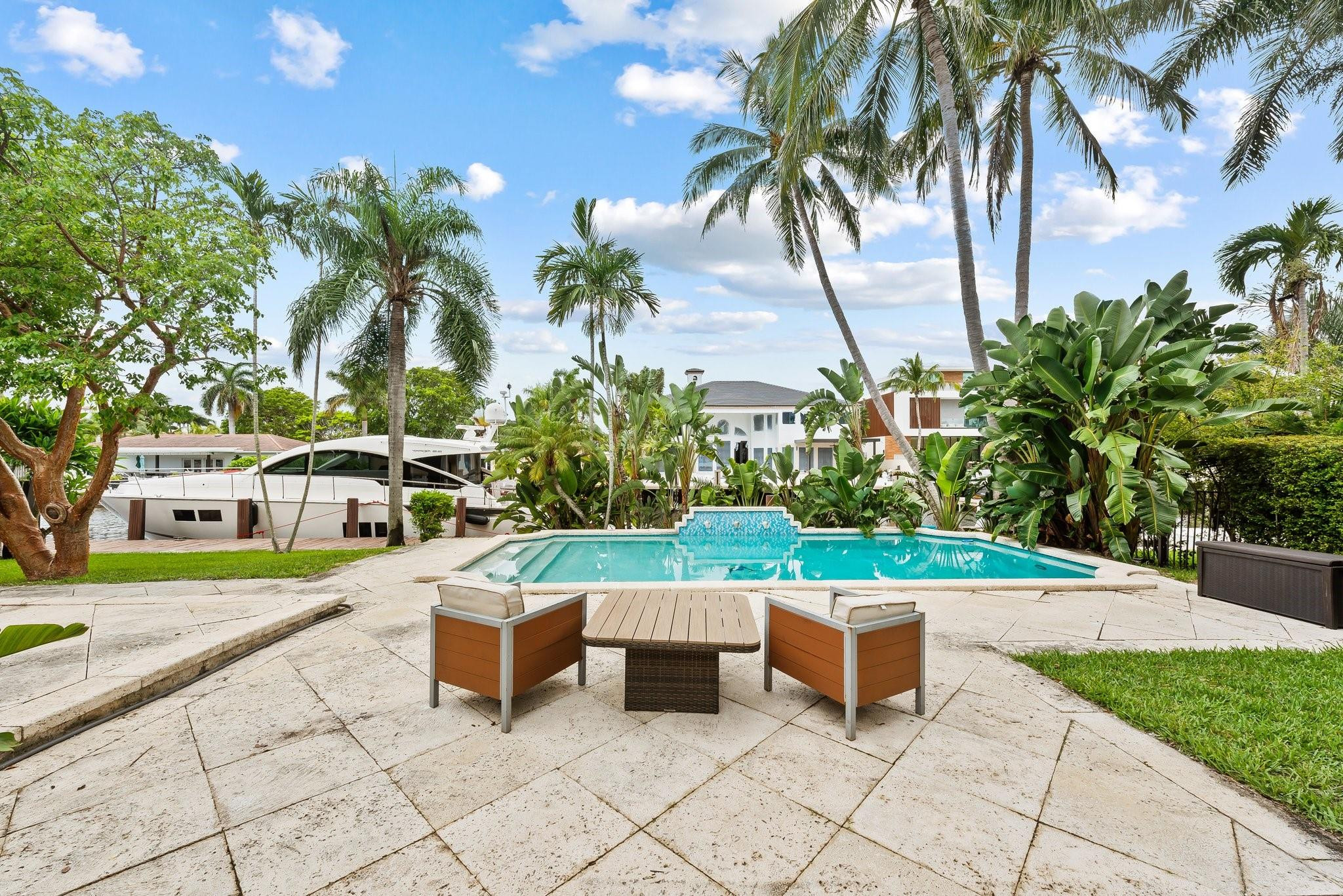 331 Lido Dr