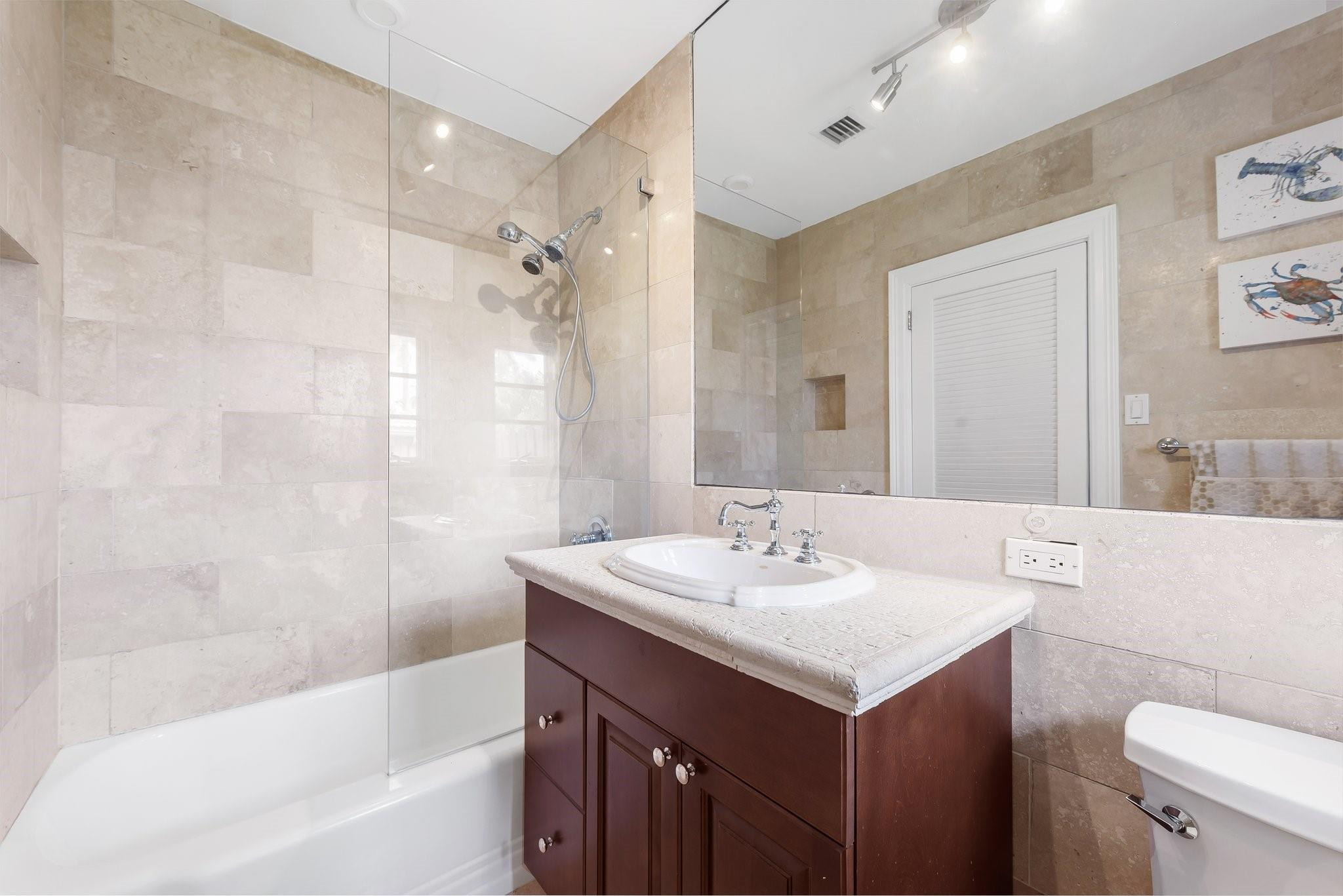 331 Lido Dr