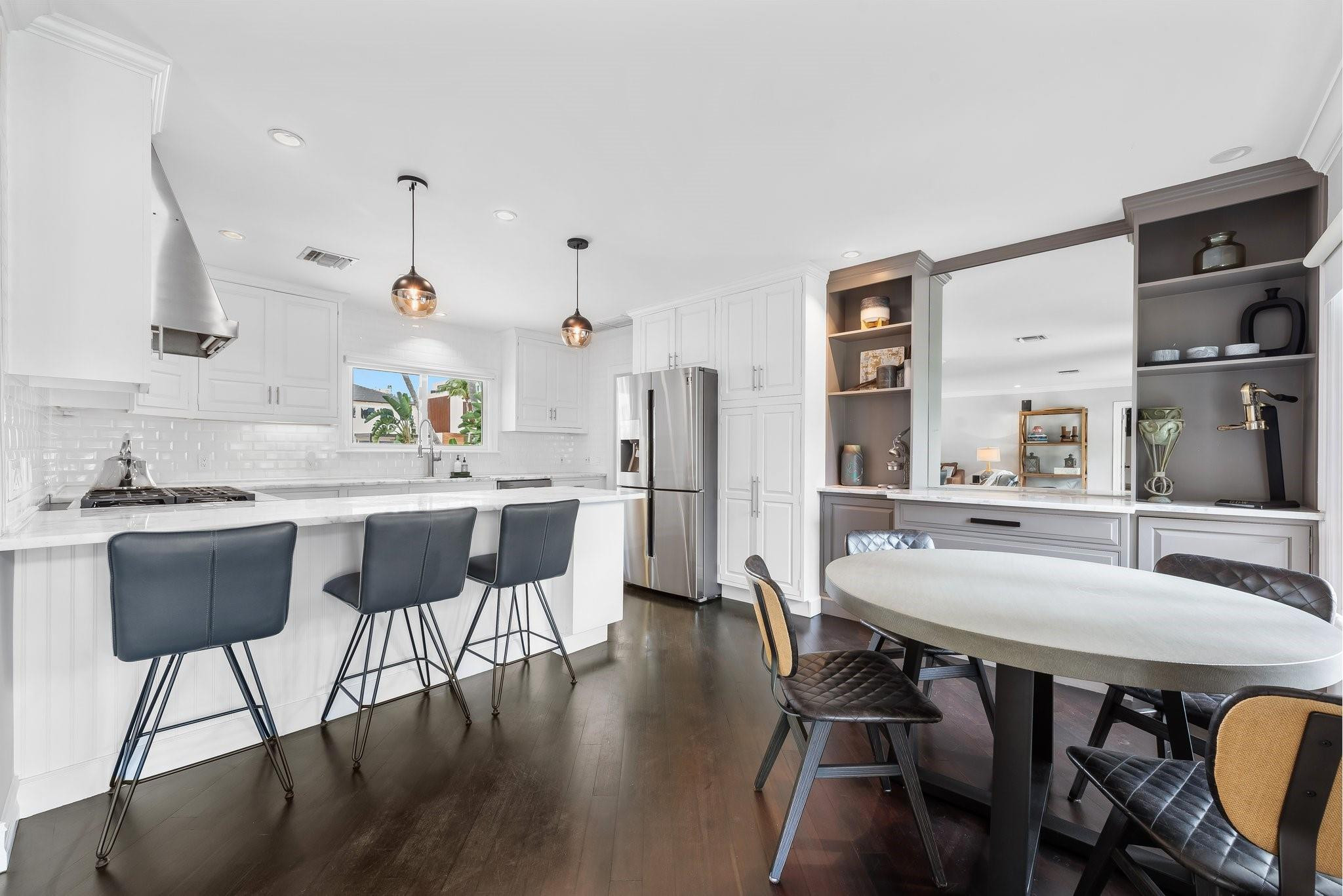 331 Lido Dr