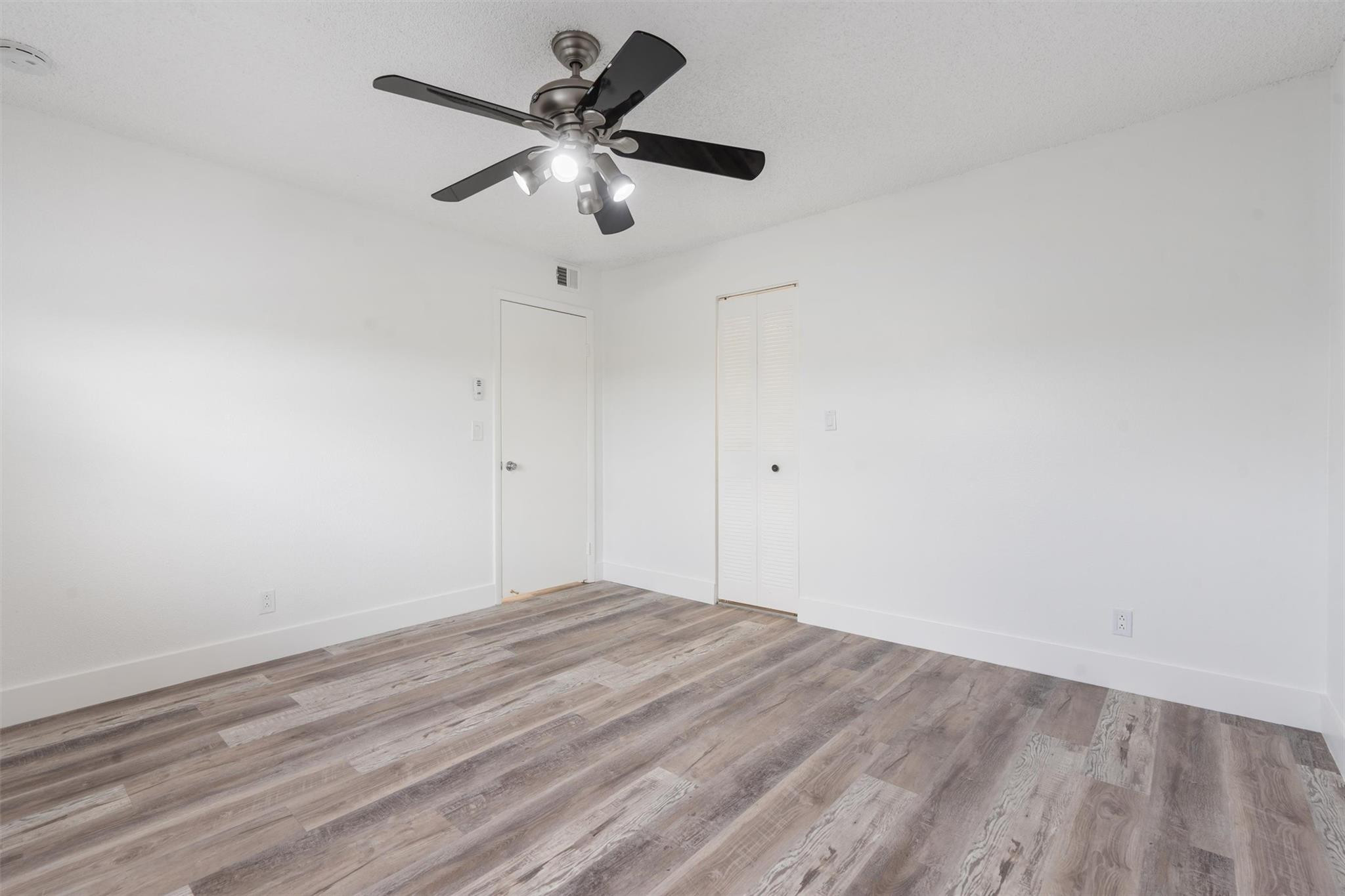 7521 NW 16th St 4510