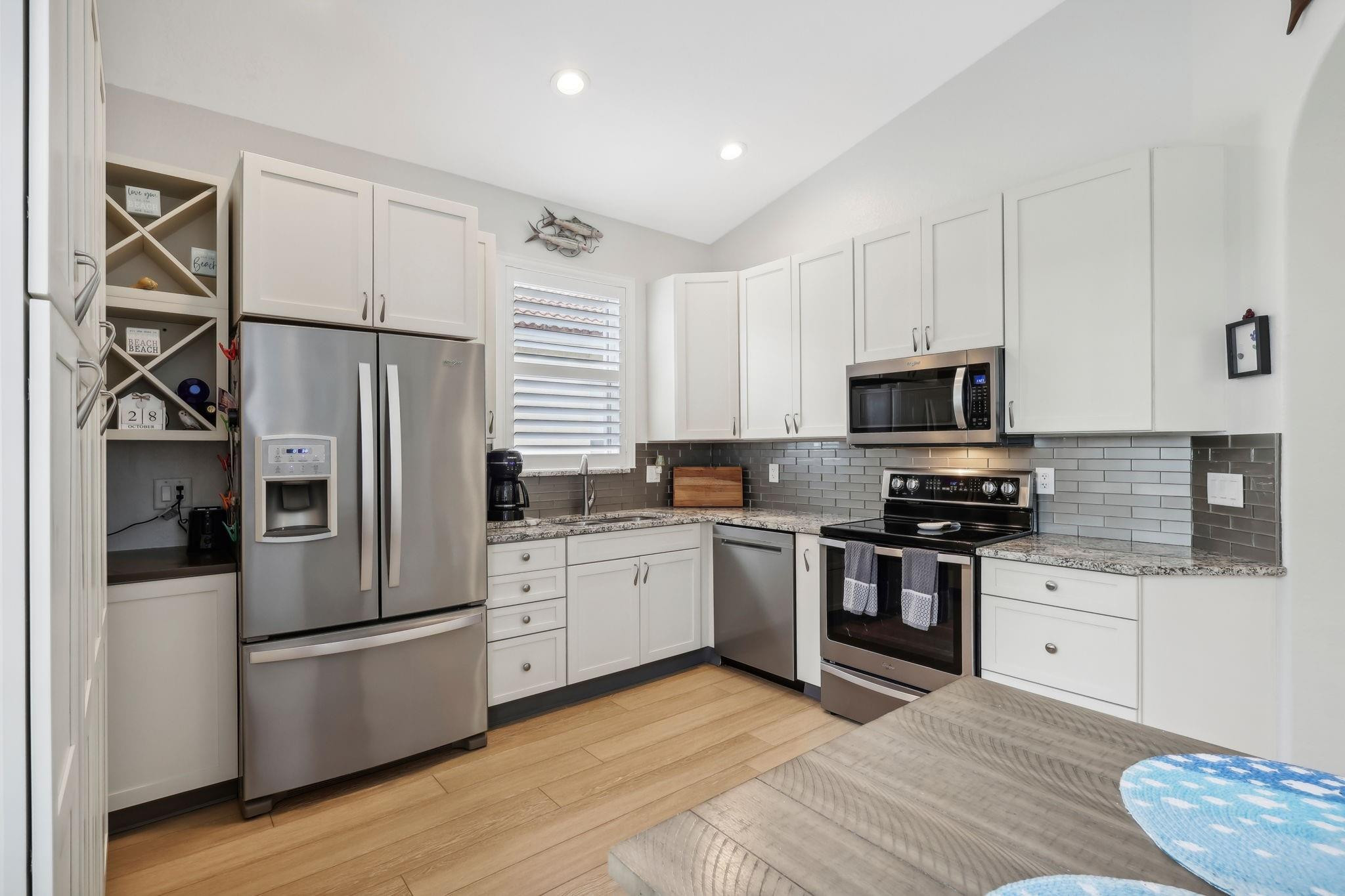 6984 SE Cricket Ct