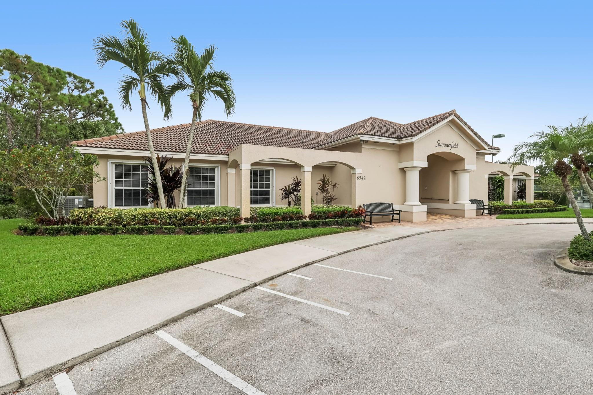 6984 SE Cricket Ct