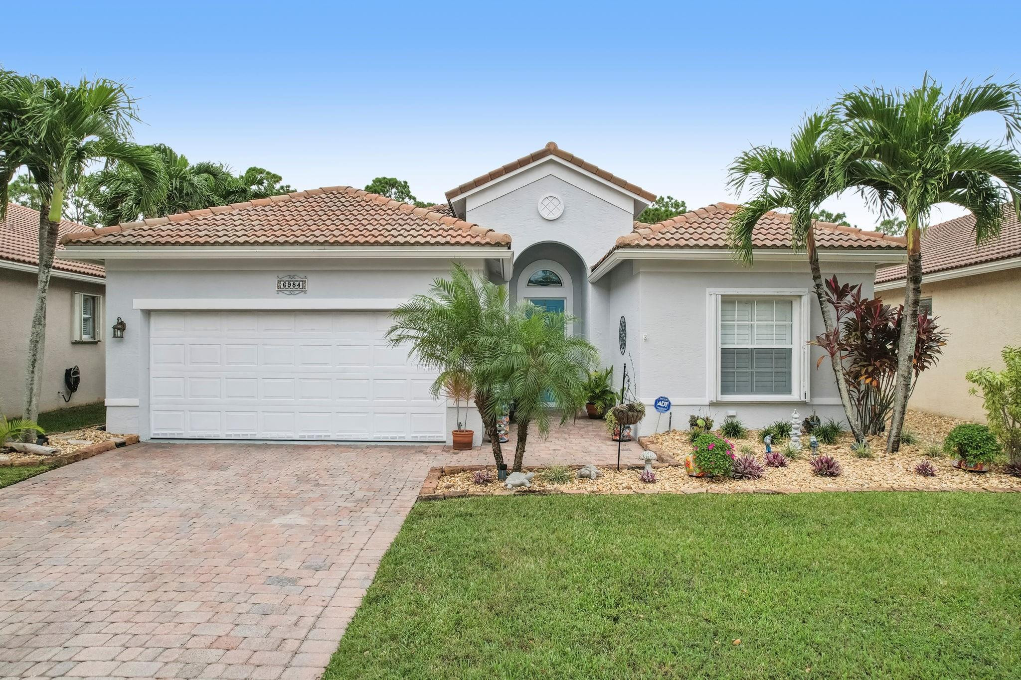 6984 SE Cricket Ct
