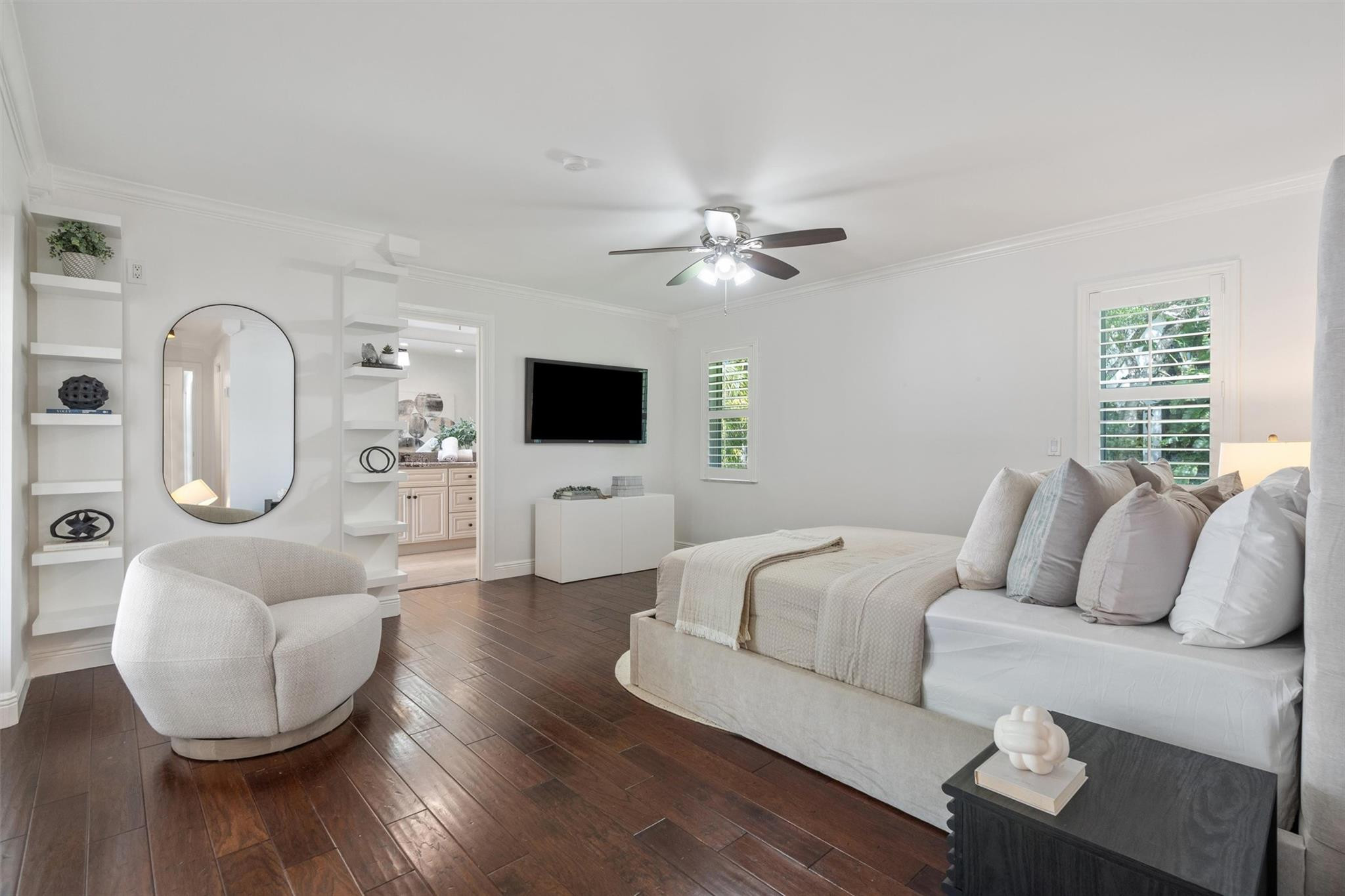 11914 Green Oak Dr